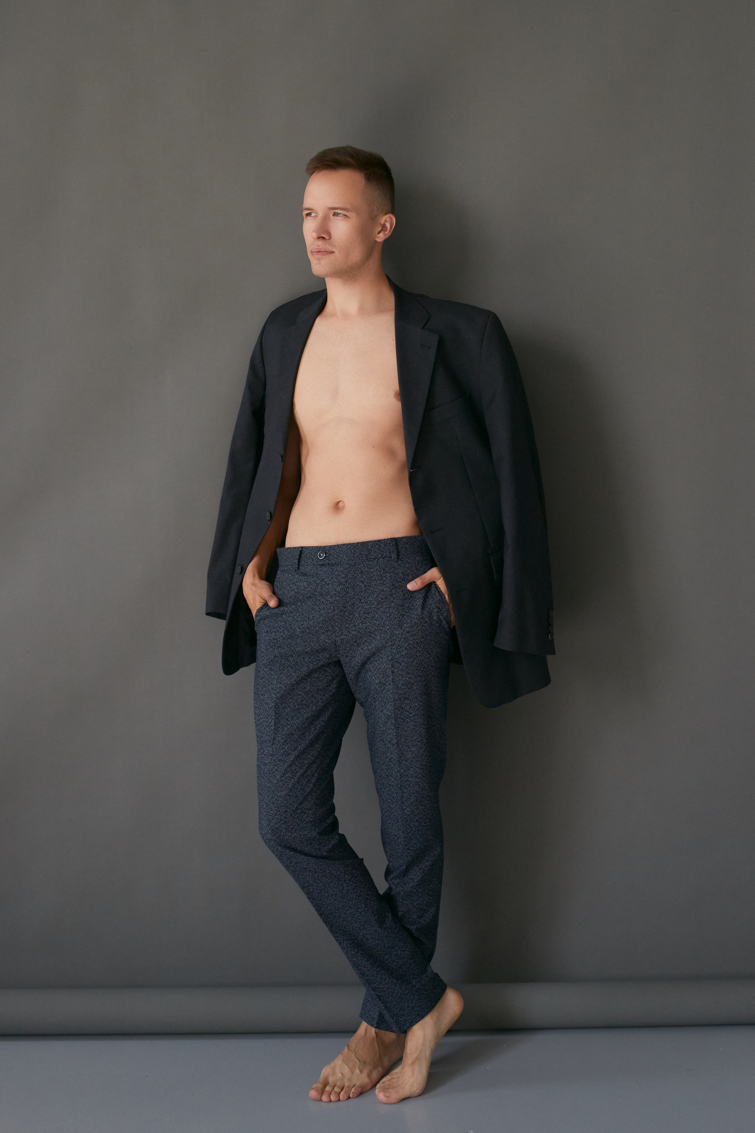 Модель для предметной съемки Роман id 29 031 С.-Пб| Sale Easy