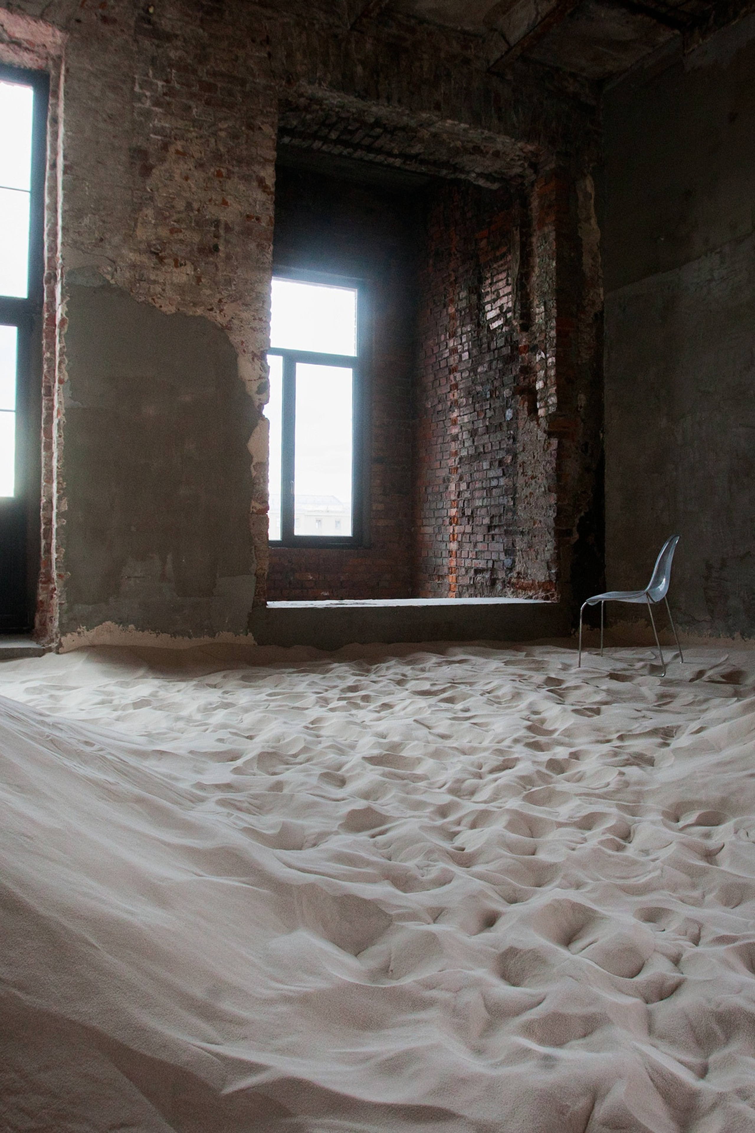 ЛОКАЦИЯ 223 — зал Песок для предм. съемки С.-Пб|Sale Easy