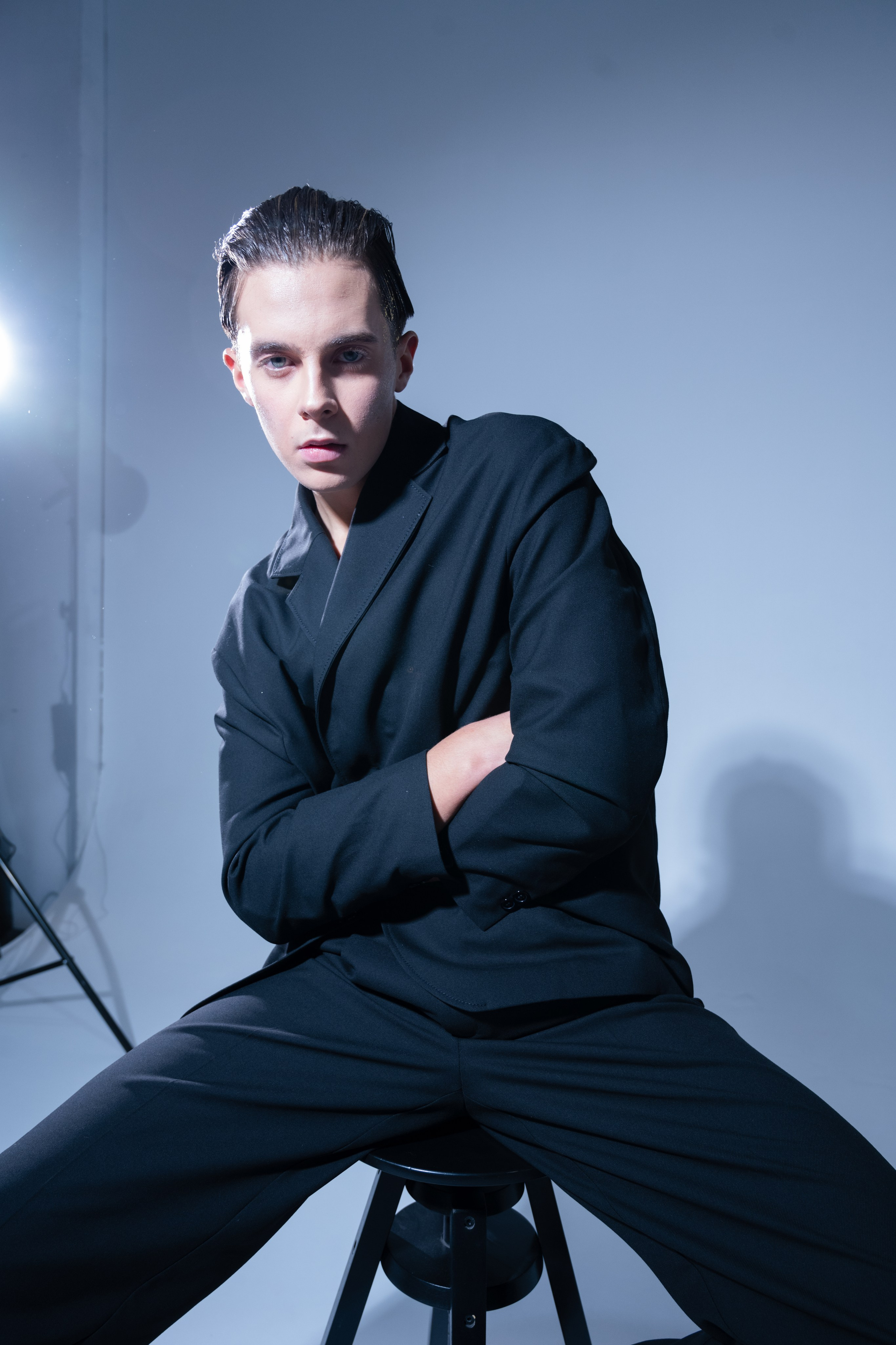 Модель для предметной съемки Богдан Н.Новгород | Sale Easy