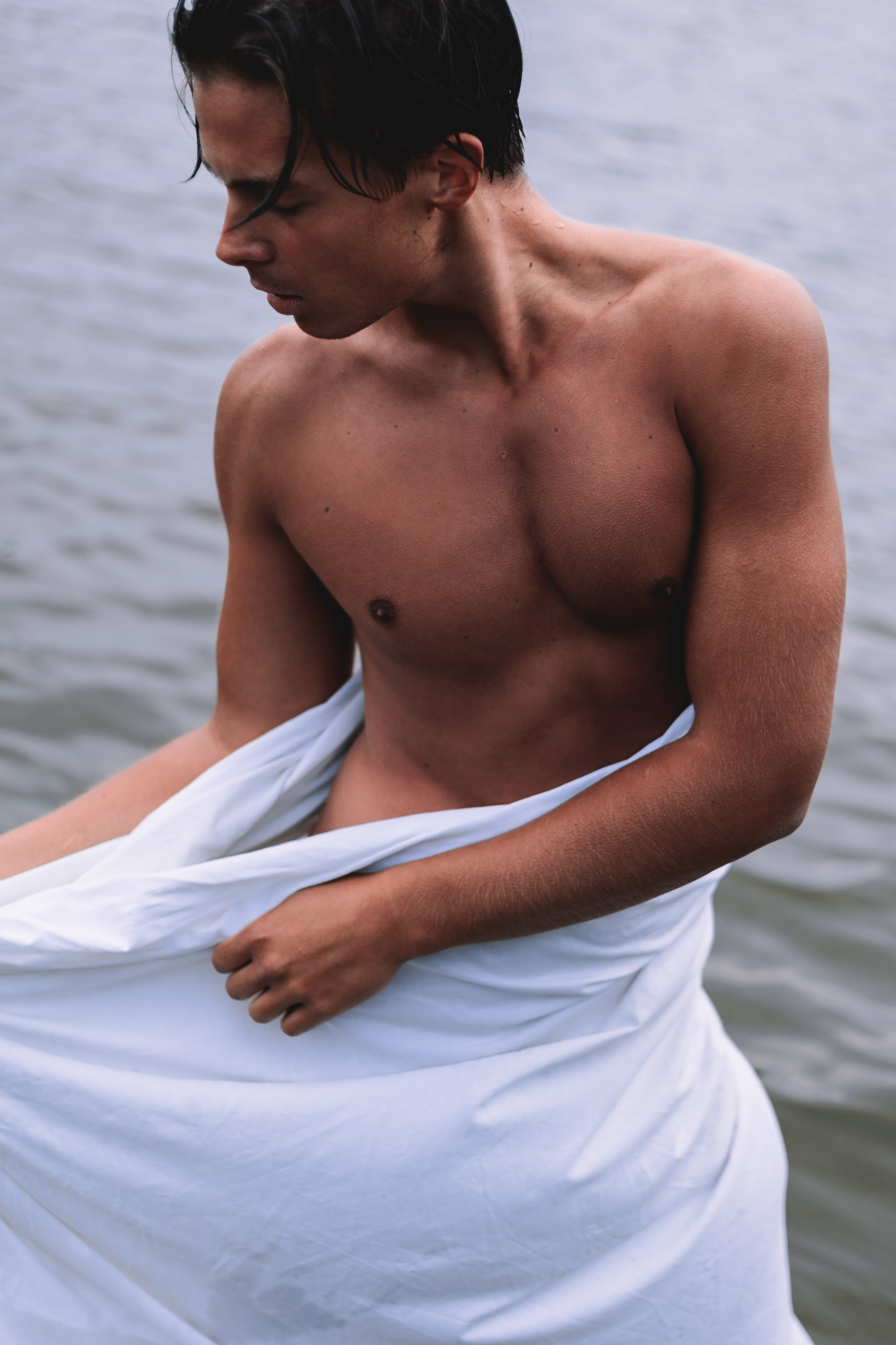 Модель для предметной съемки Богдан Н.Новгород | Sale Easy