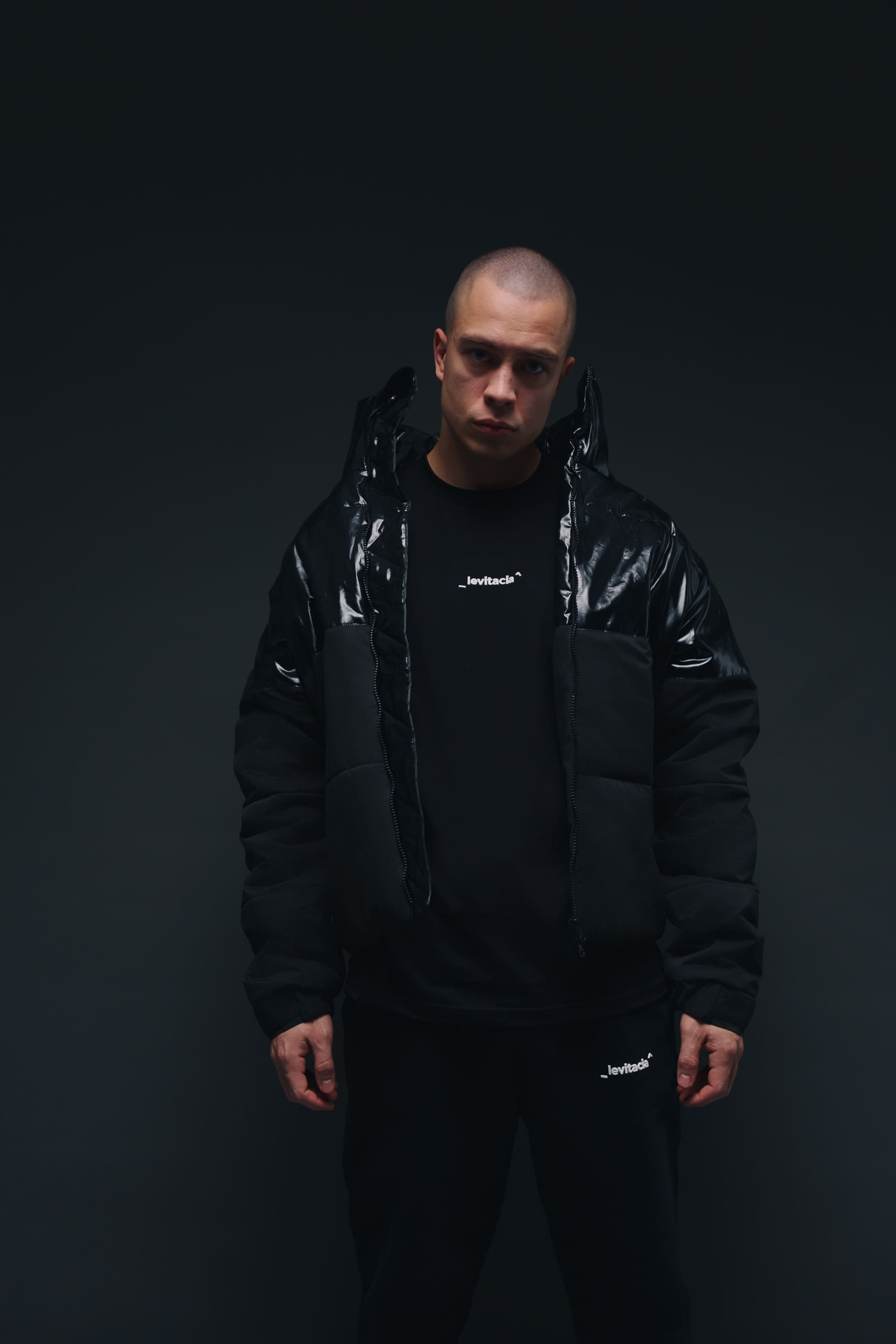 Модель для предметной съемки Артем id 29 036 С.-Пб| Sale Easy