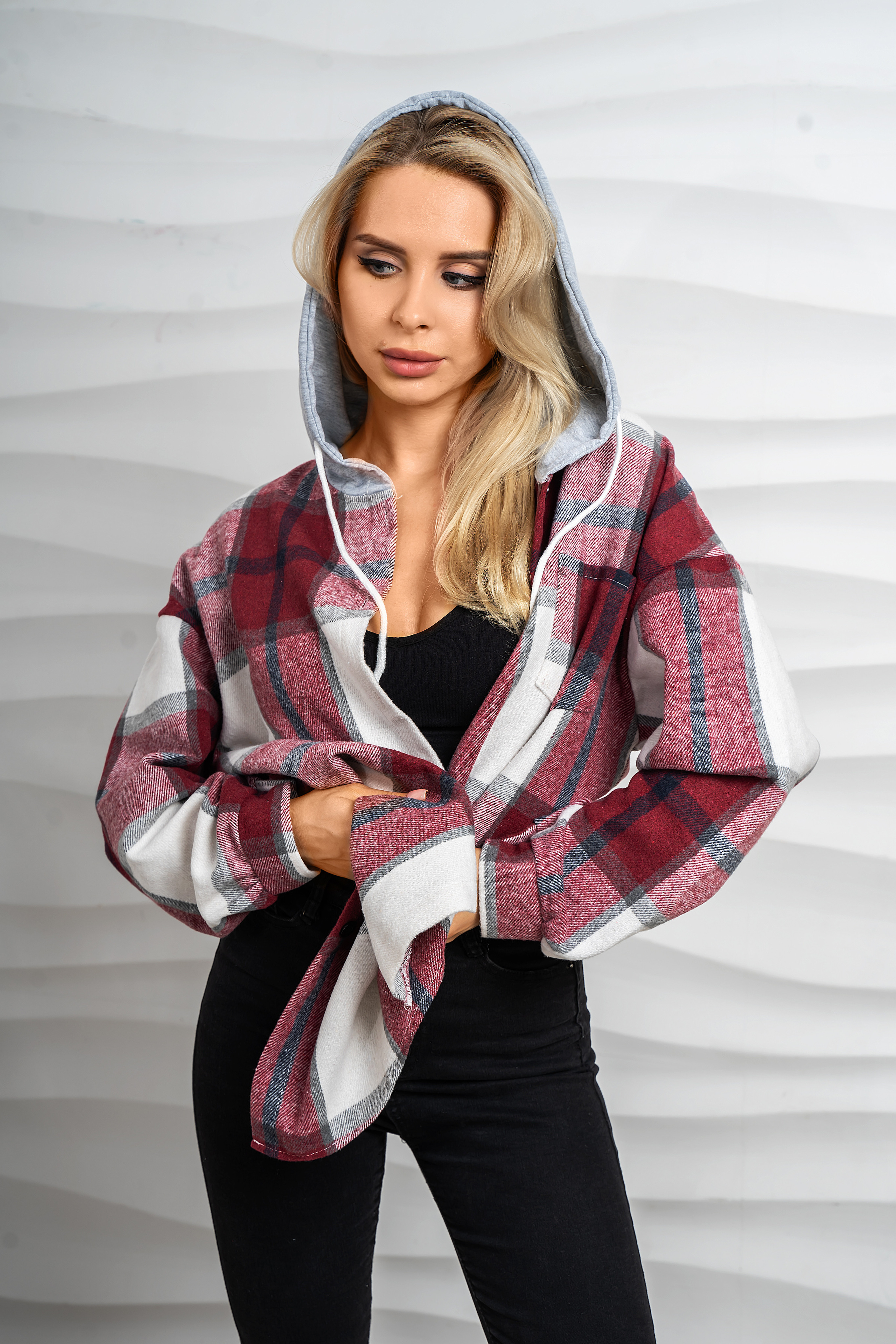 Портфолио. Фото женской одежды для маркетплейсов | Sale Easy