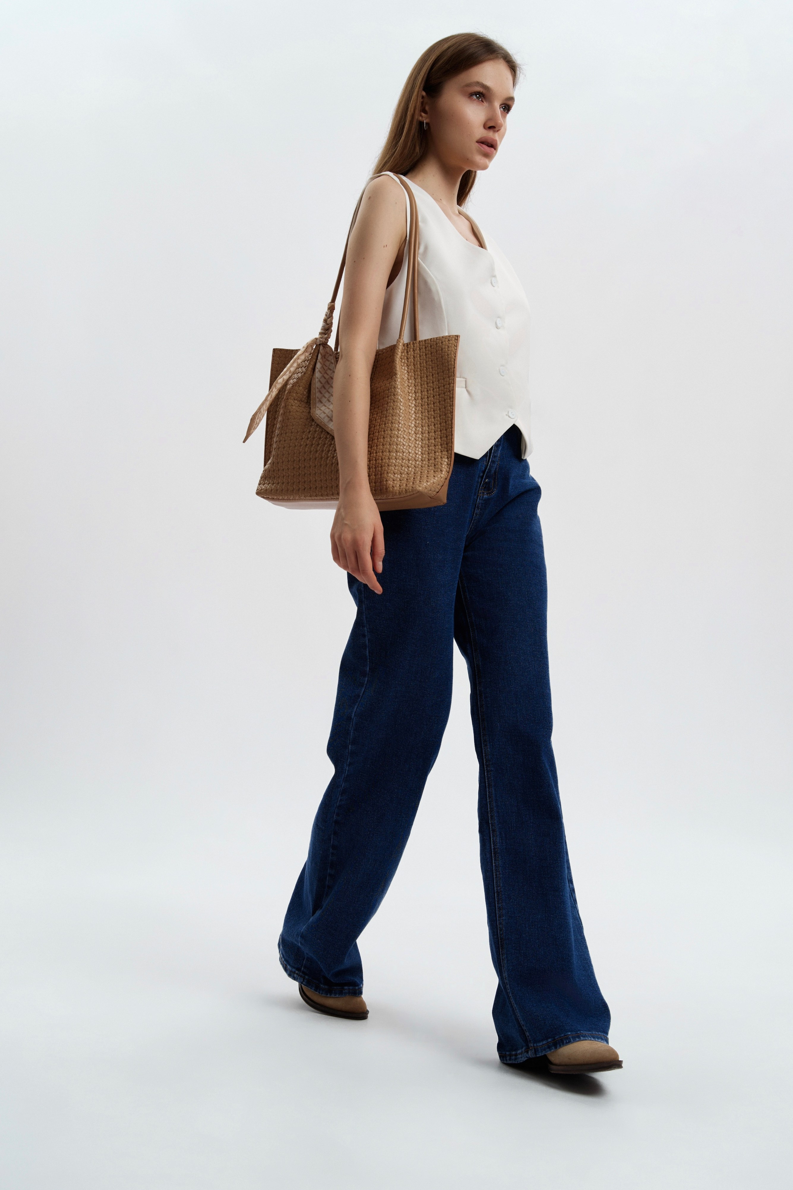 Модель для предметной съемки Юлианна id 10 247 Москва| Sale Easy