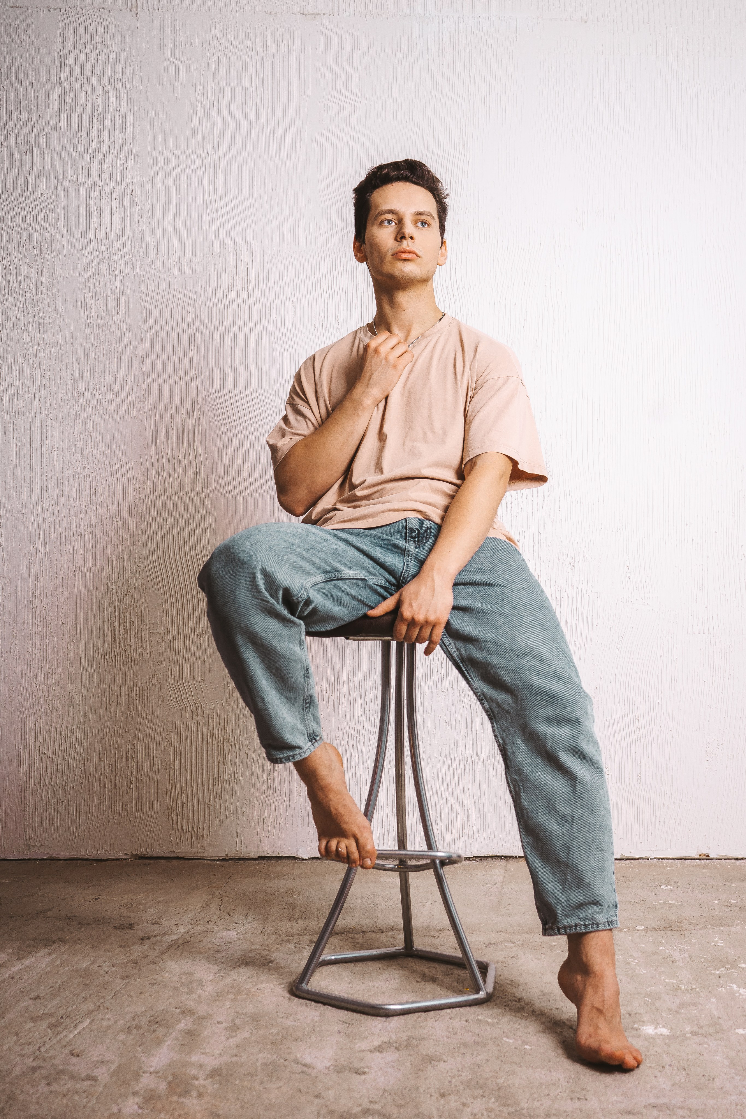 Модель для предметной съемки Александр О Казань| Sale Easy