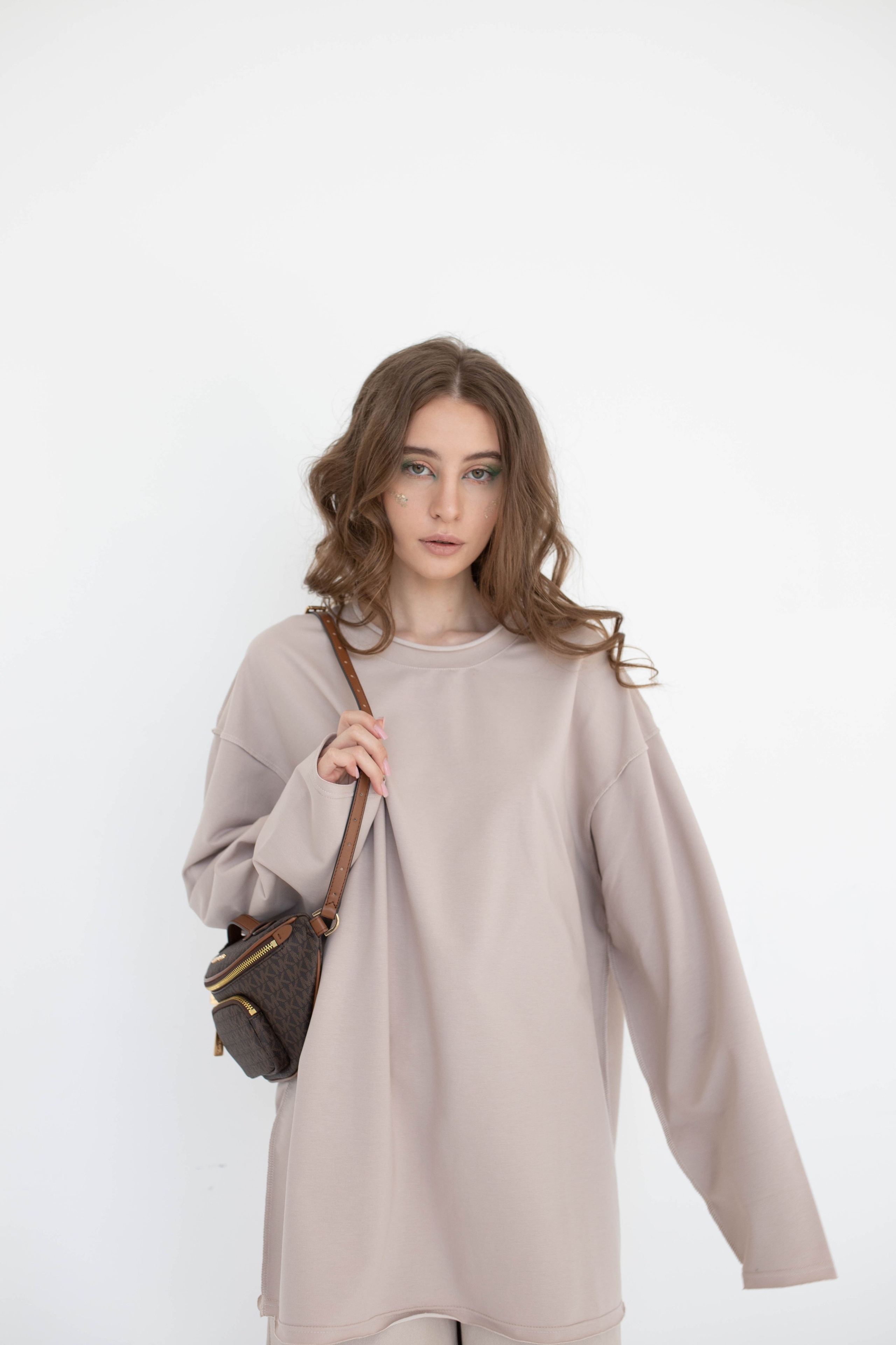 Модель для предметной съемки Анастасия id 25019| Sale Easy