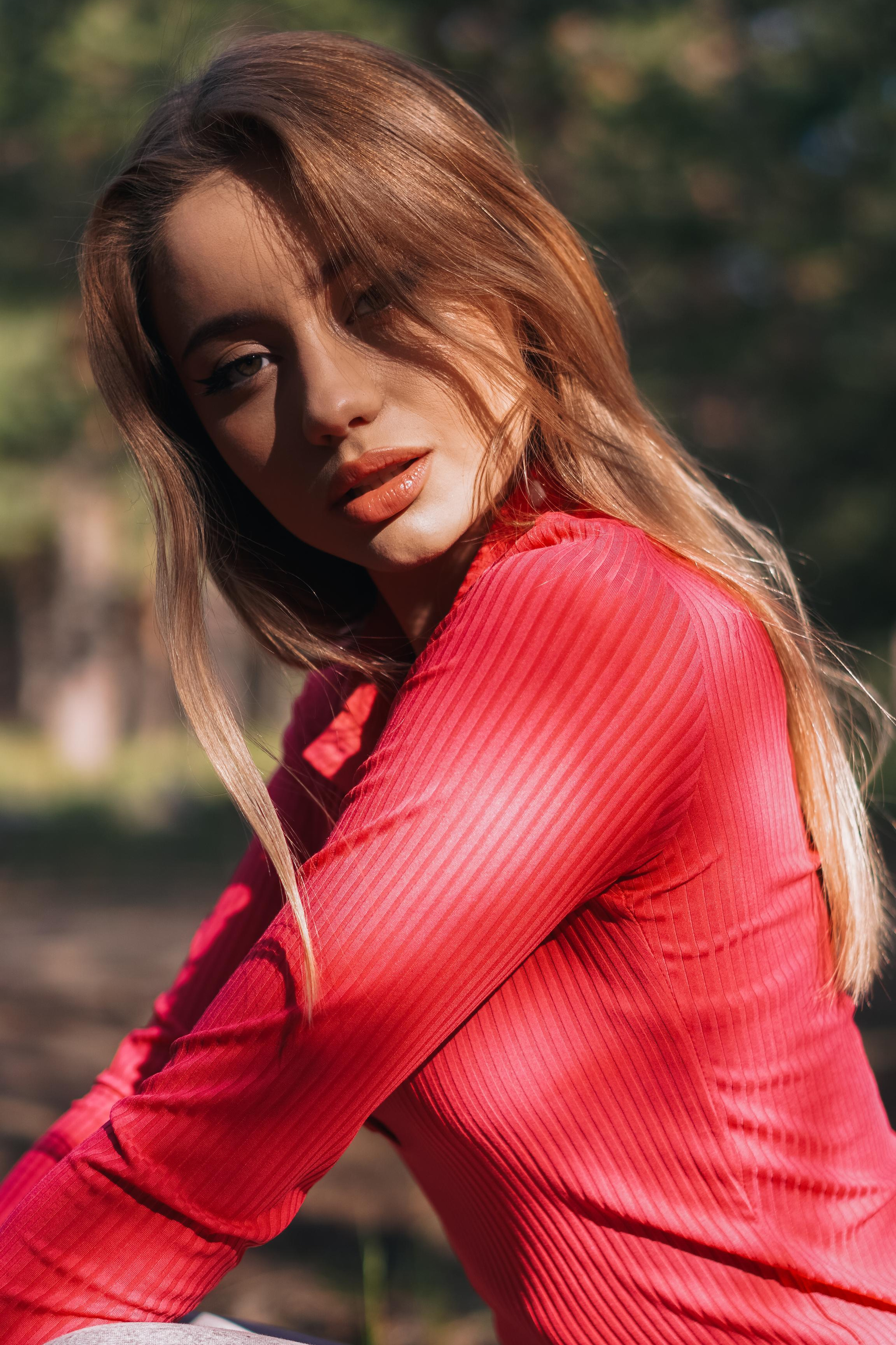 Модель для предметной съемки Вероника 8 Н.Новгород | Sale Easy