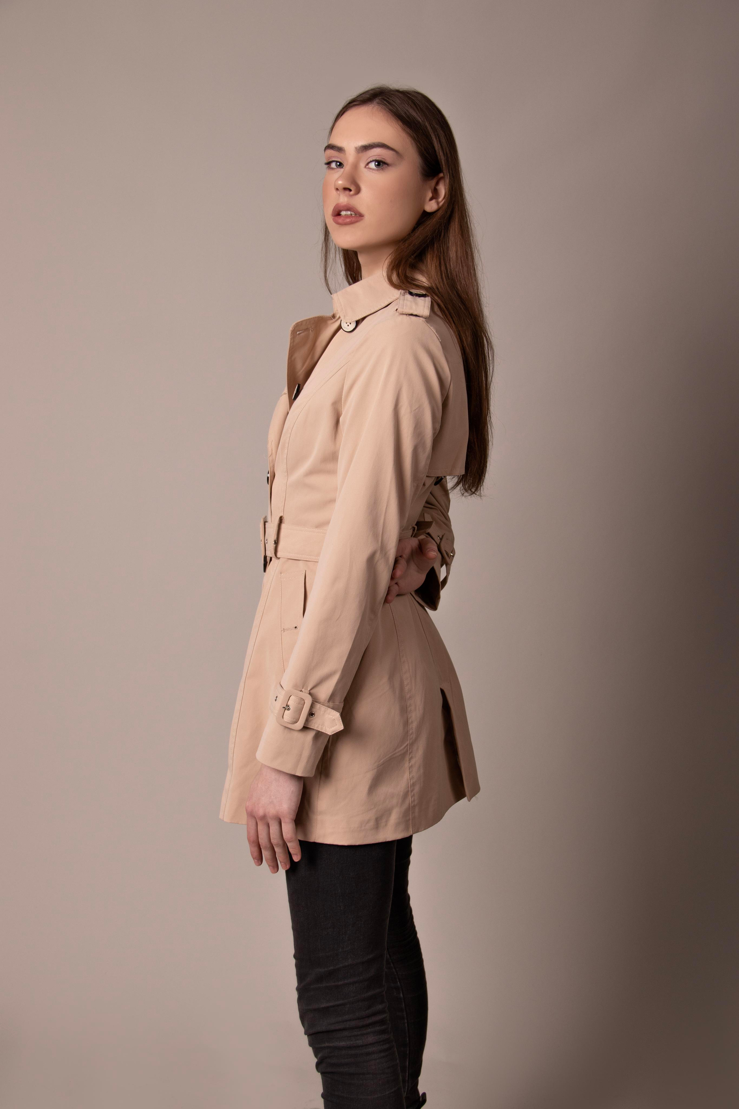 Модель для предметной съемки Рада Н.Новгород | Sale Easy