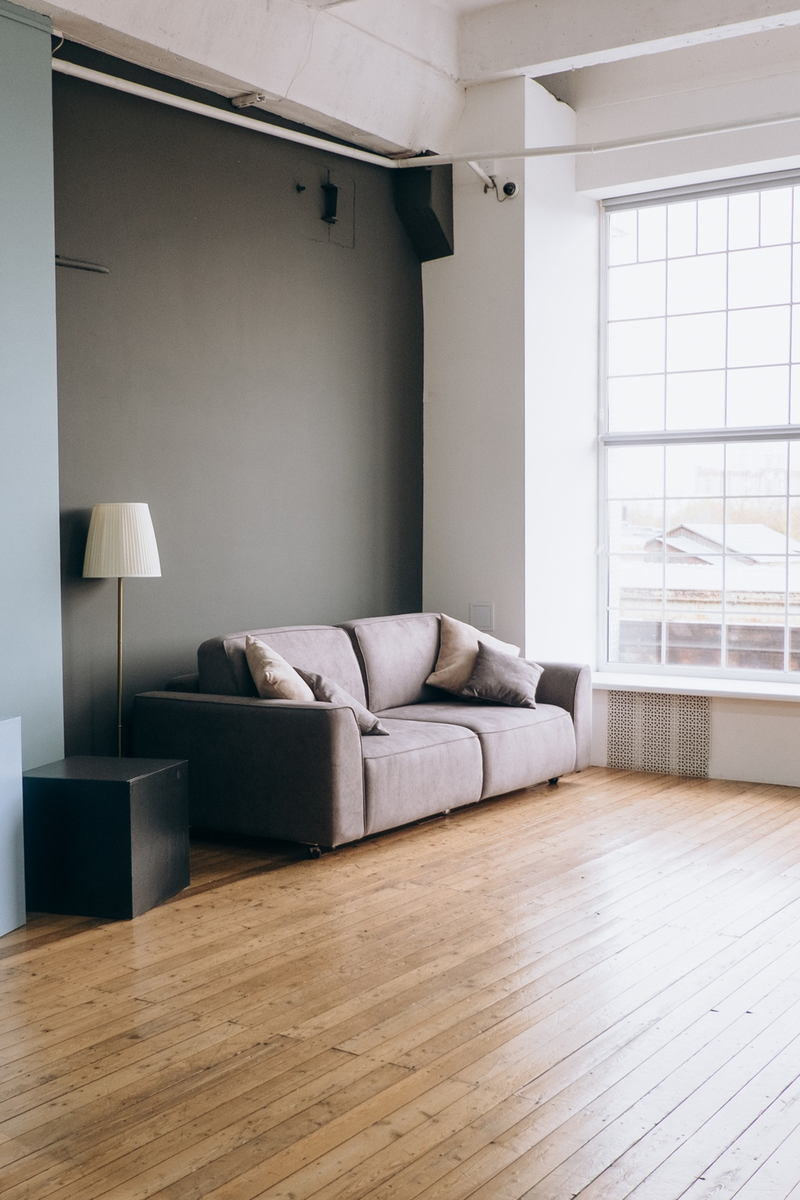 Студия ATOP Зал CMYK для предметной съемки  Новосибирск|Sale Easy