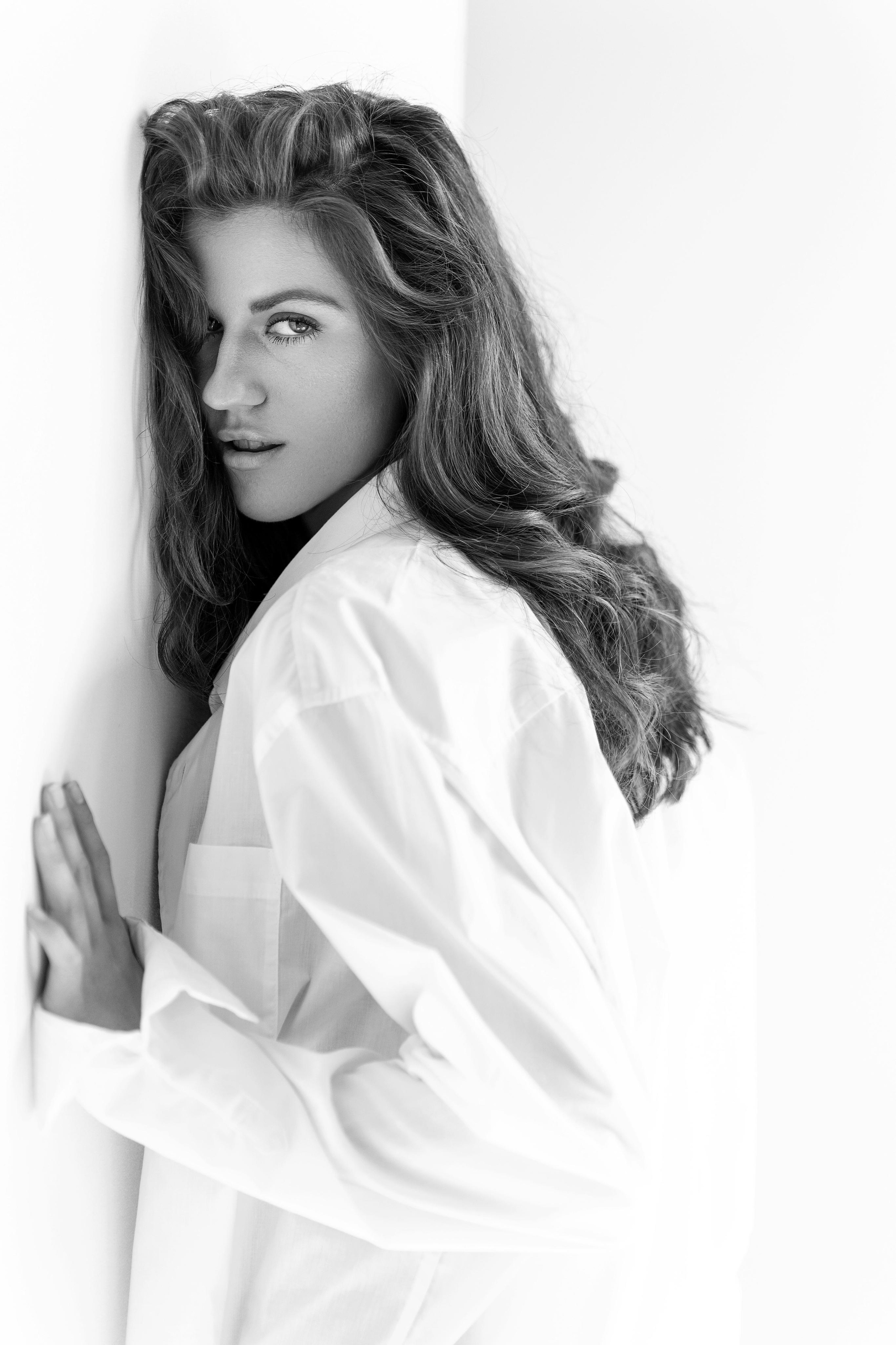 Модель для предметной съемки Татьяна Г. Москва| Sale Easy