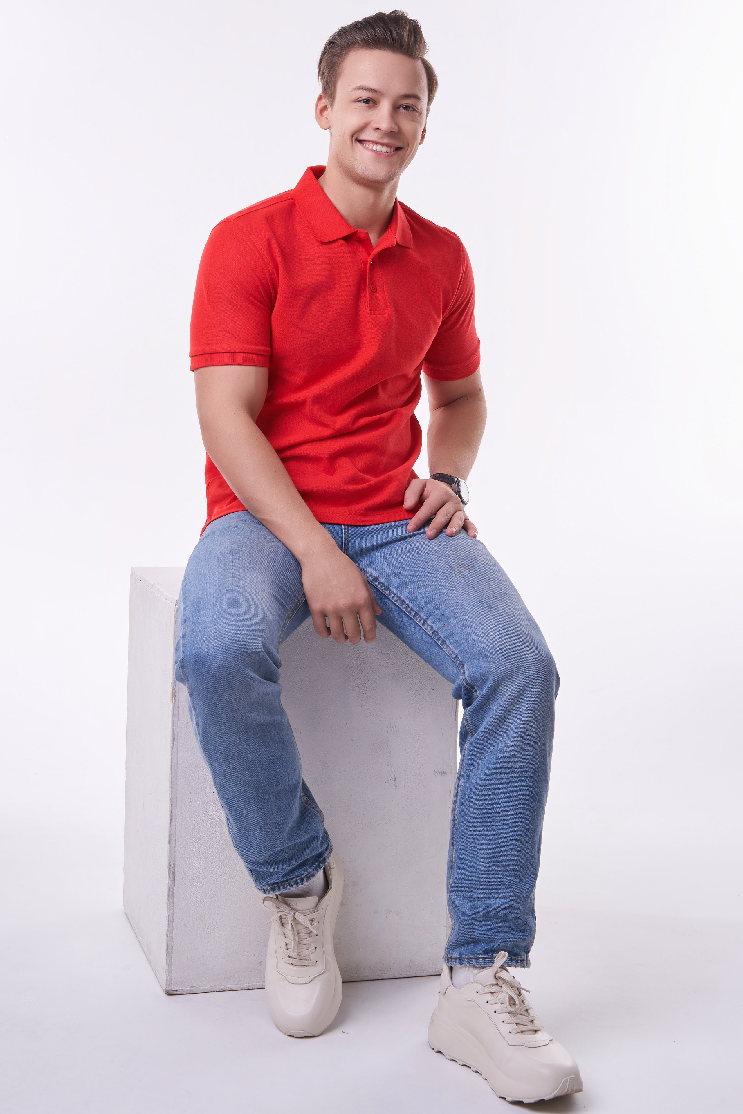 Модель для предметной съемки Роман АА Москва | Sale Easy