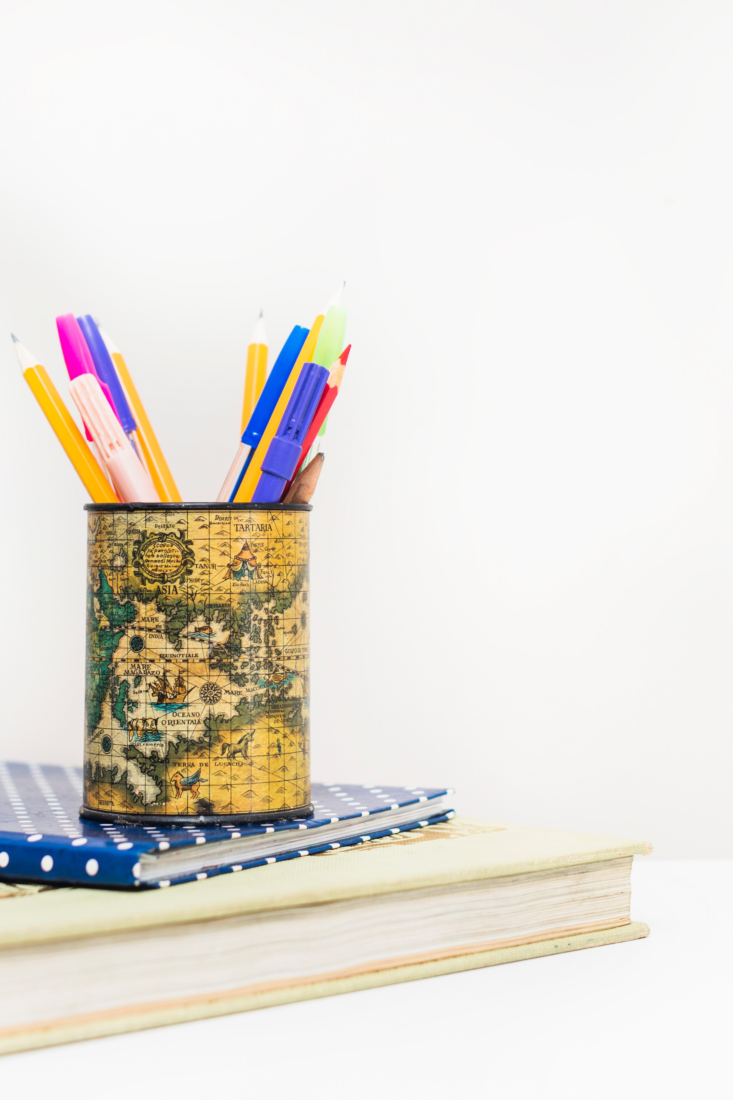 Точные фотографии инструментов и материалов для хобби