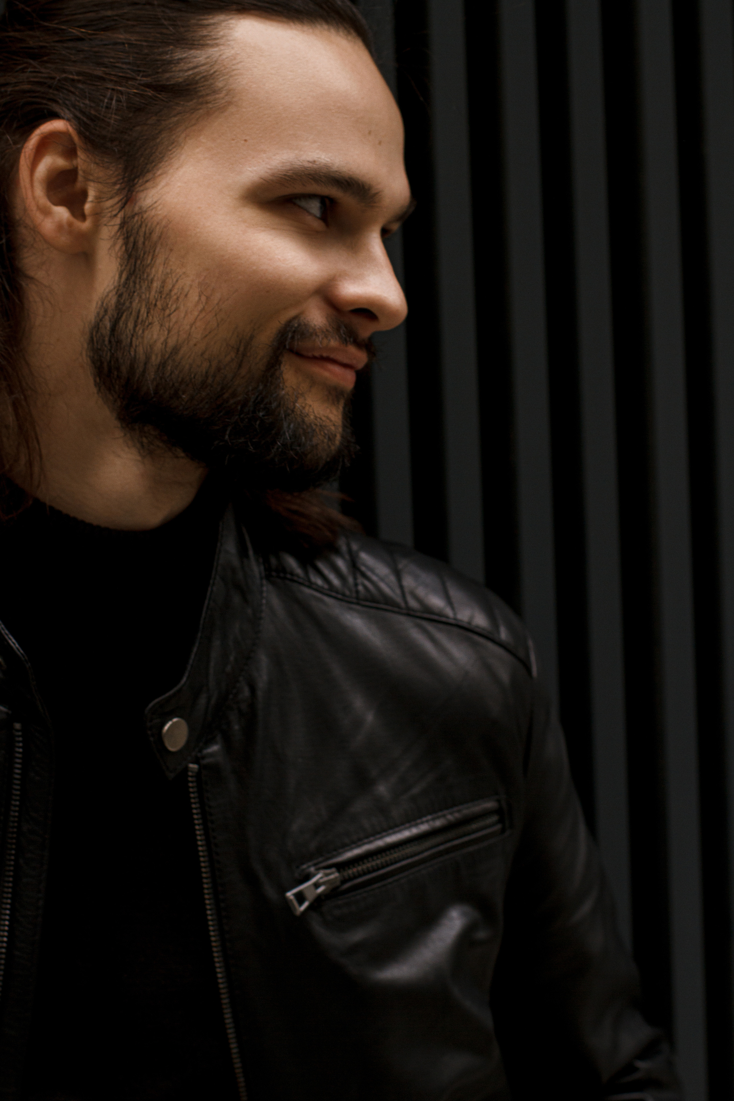 Модель для предметной съемки Ярослав Б. С-Петербург | Sale Easy