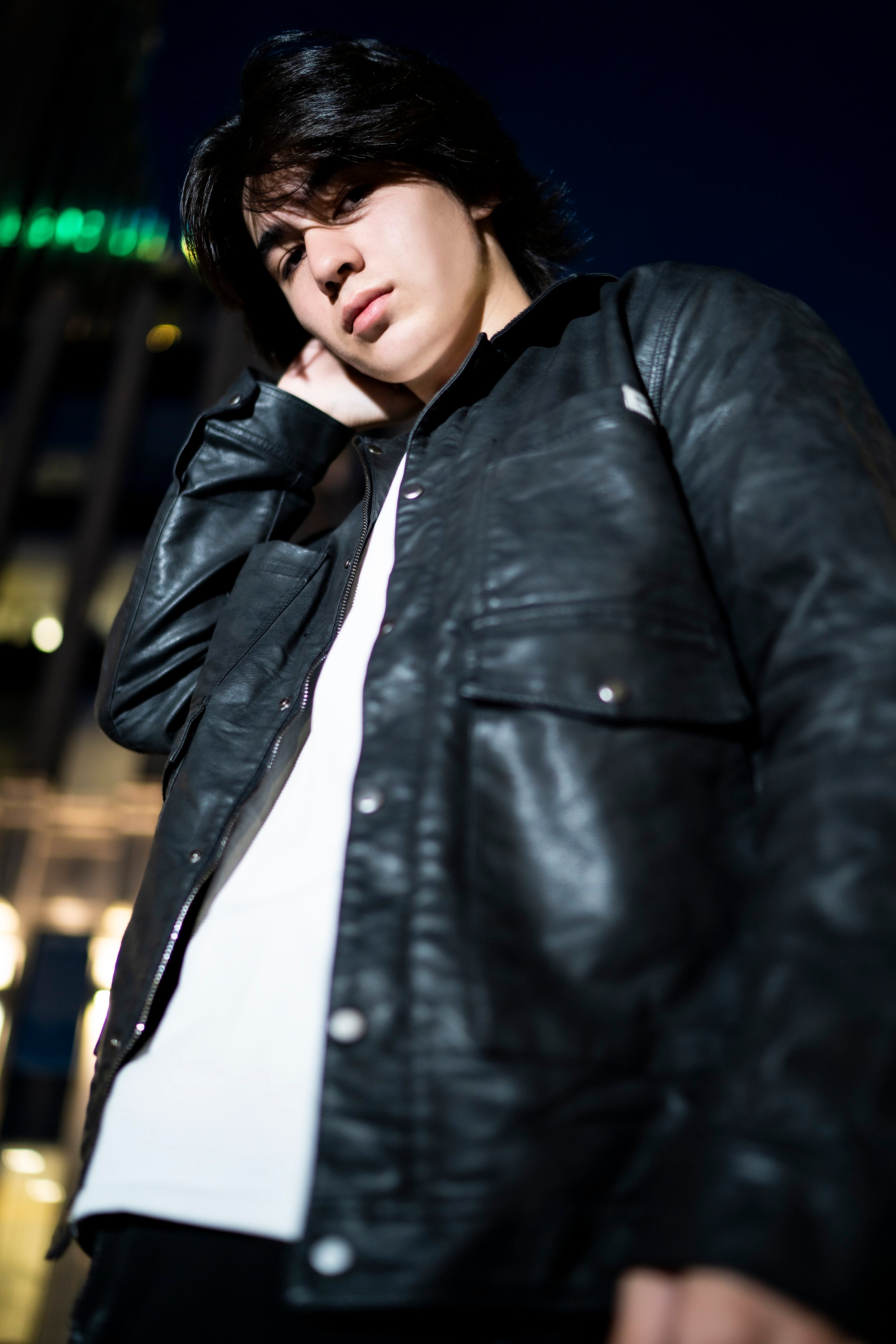 Модель для предметной съемки Зухурбек Москва | Sale Easy