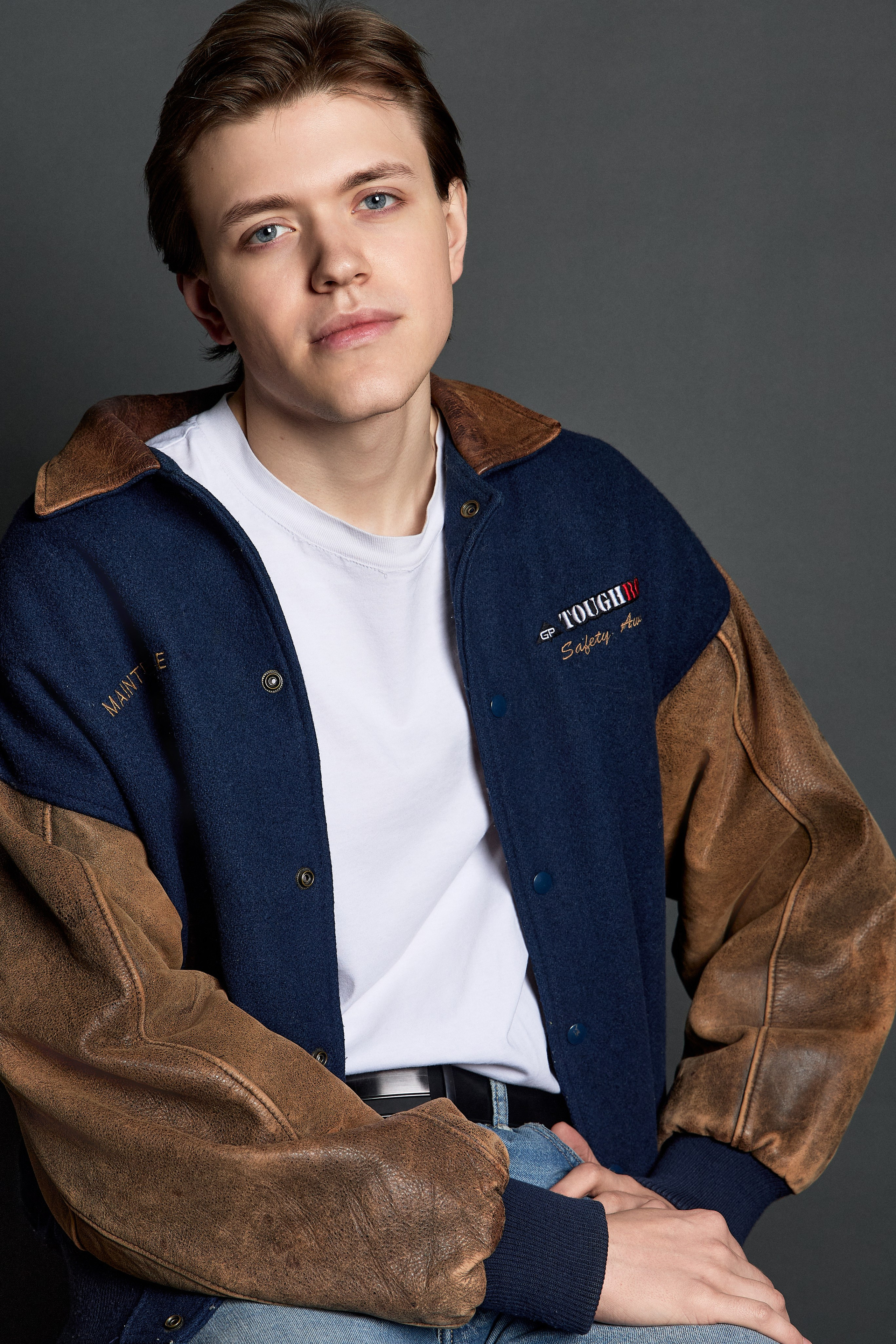 Модель для предметной съемки Руслан id 11 165 Москва| Sale Easy