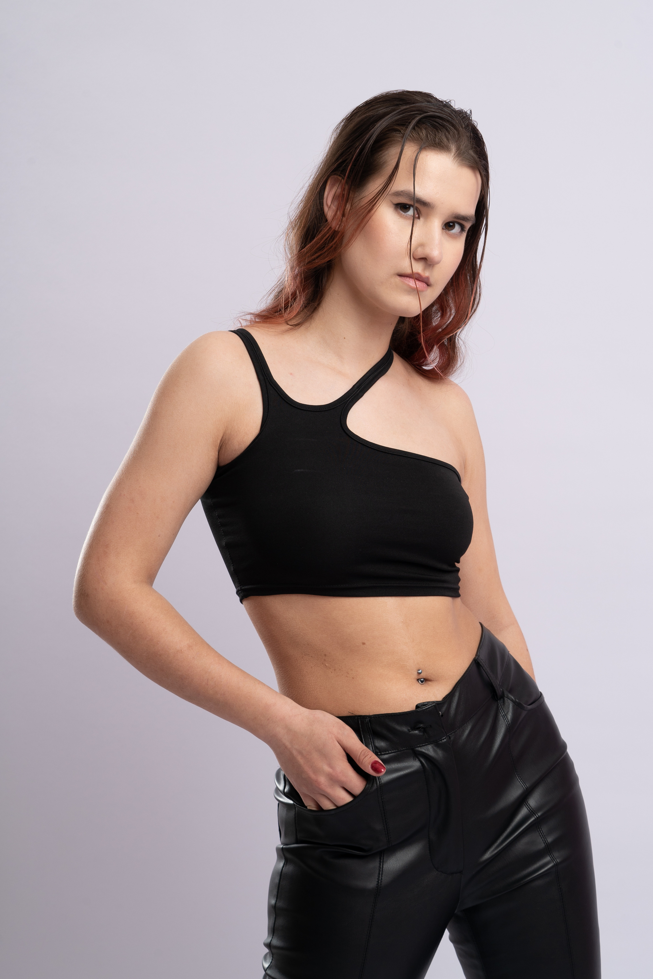 Модель для предметной съемки Элина А Казань| Sale Easy