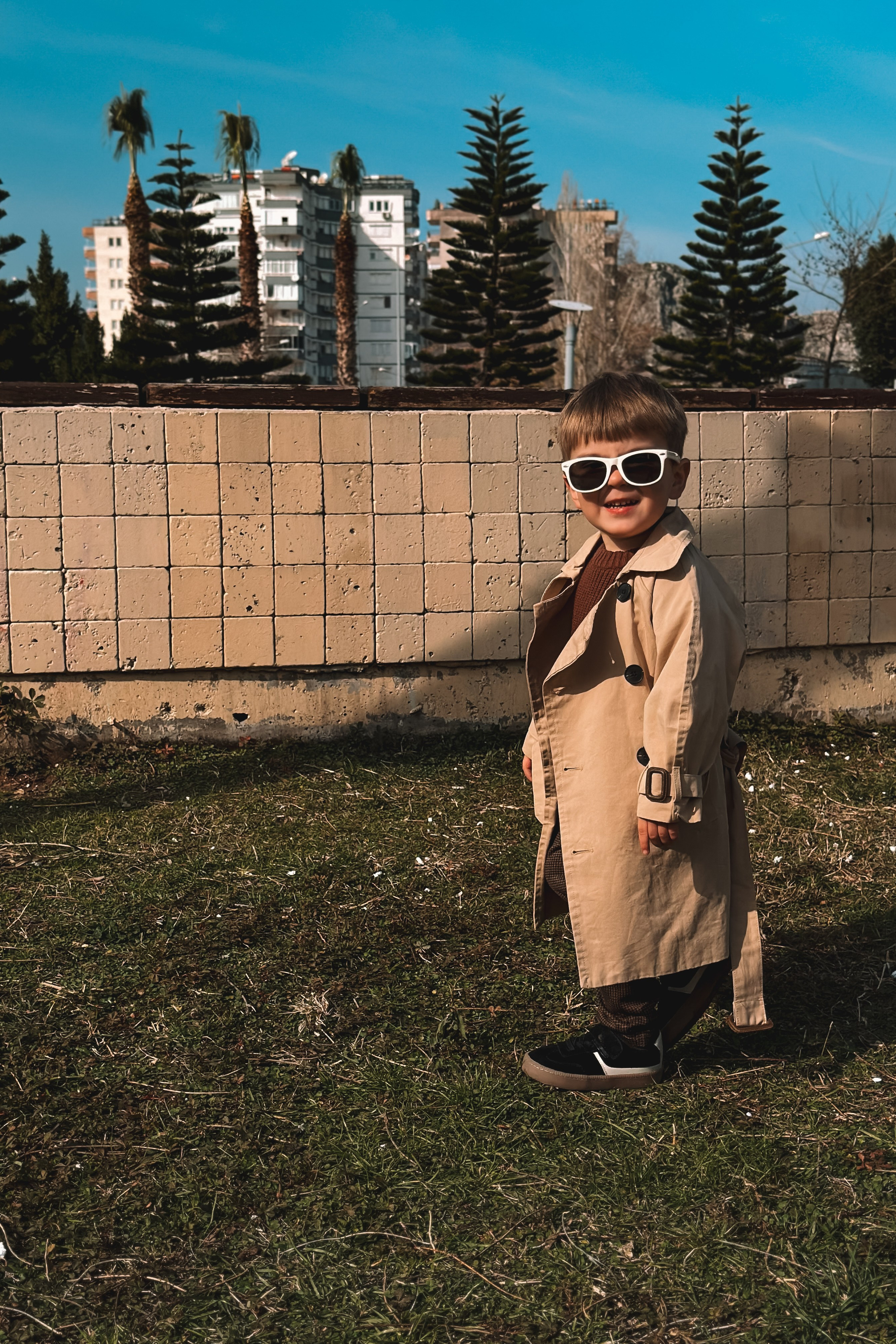 Модель для предметной съемки мальчик Радэль Казань| Sale Easy