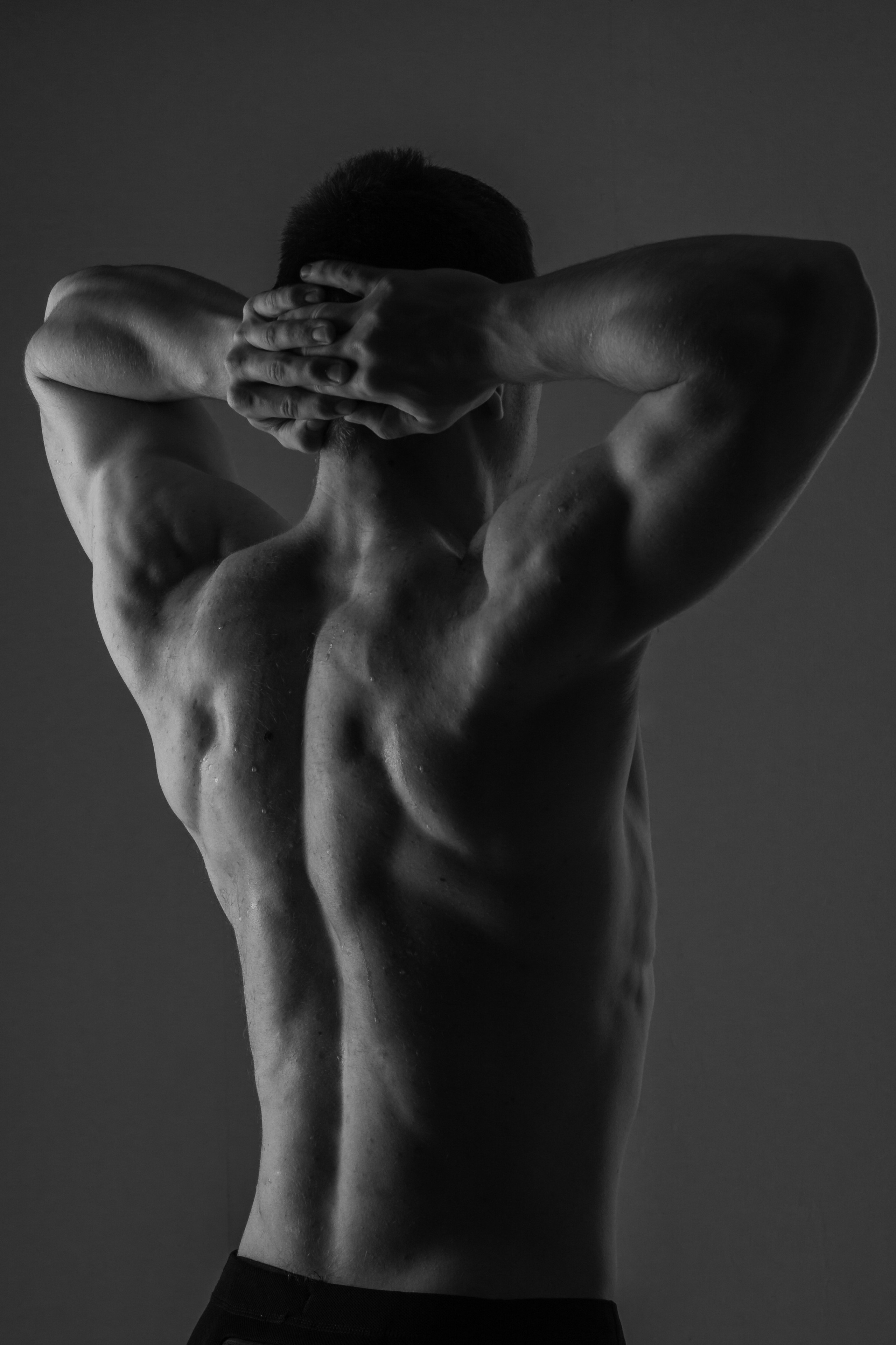 Модель для предметной съемки Максим А. С-Петербург | Sale Easy