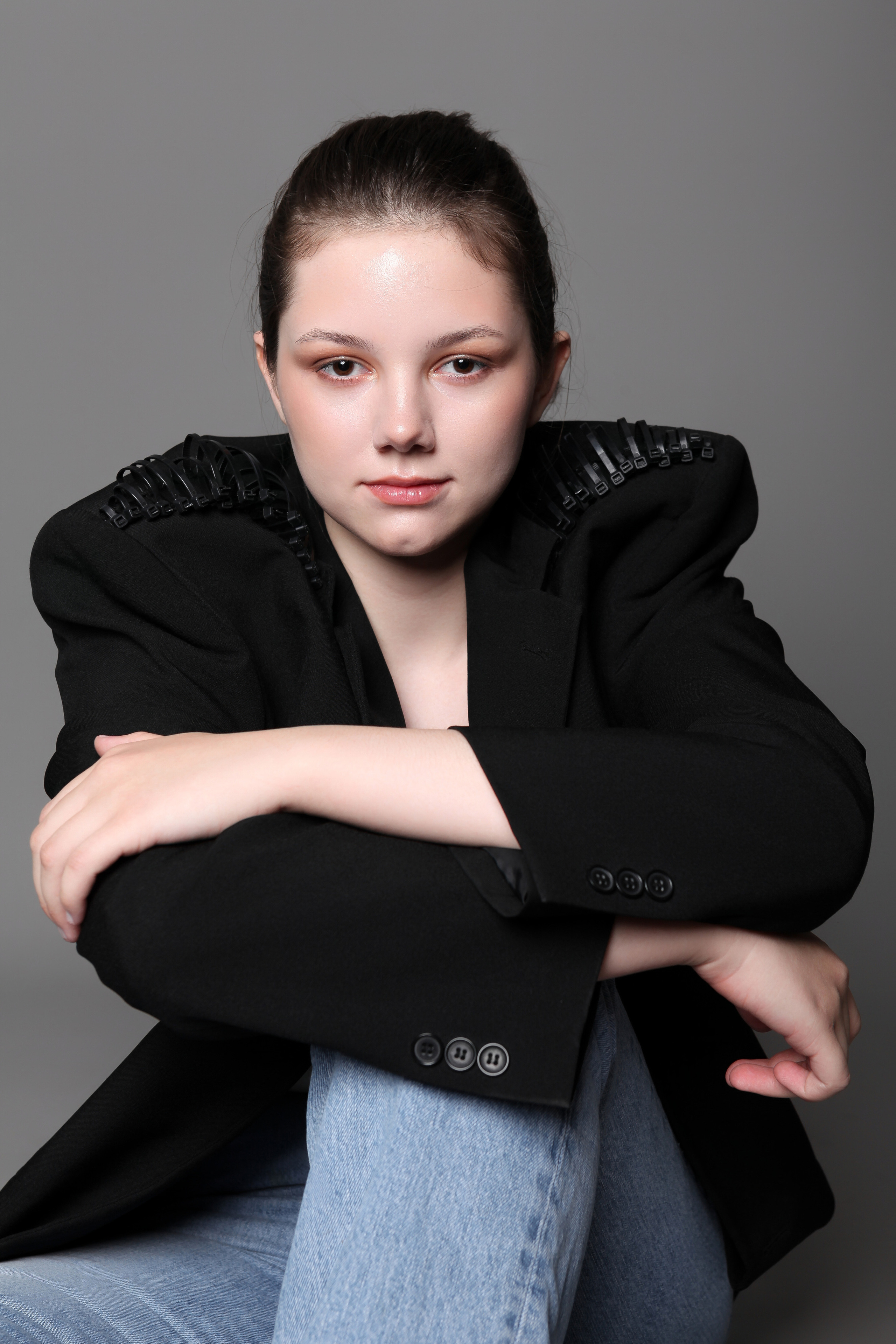 Модель для предметной съемки Виктория З Новосибирск| Sale Easy