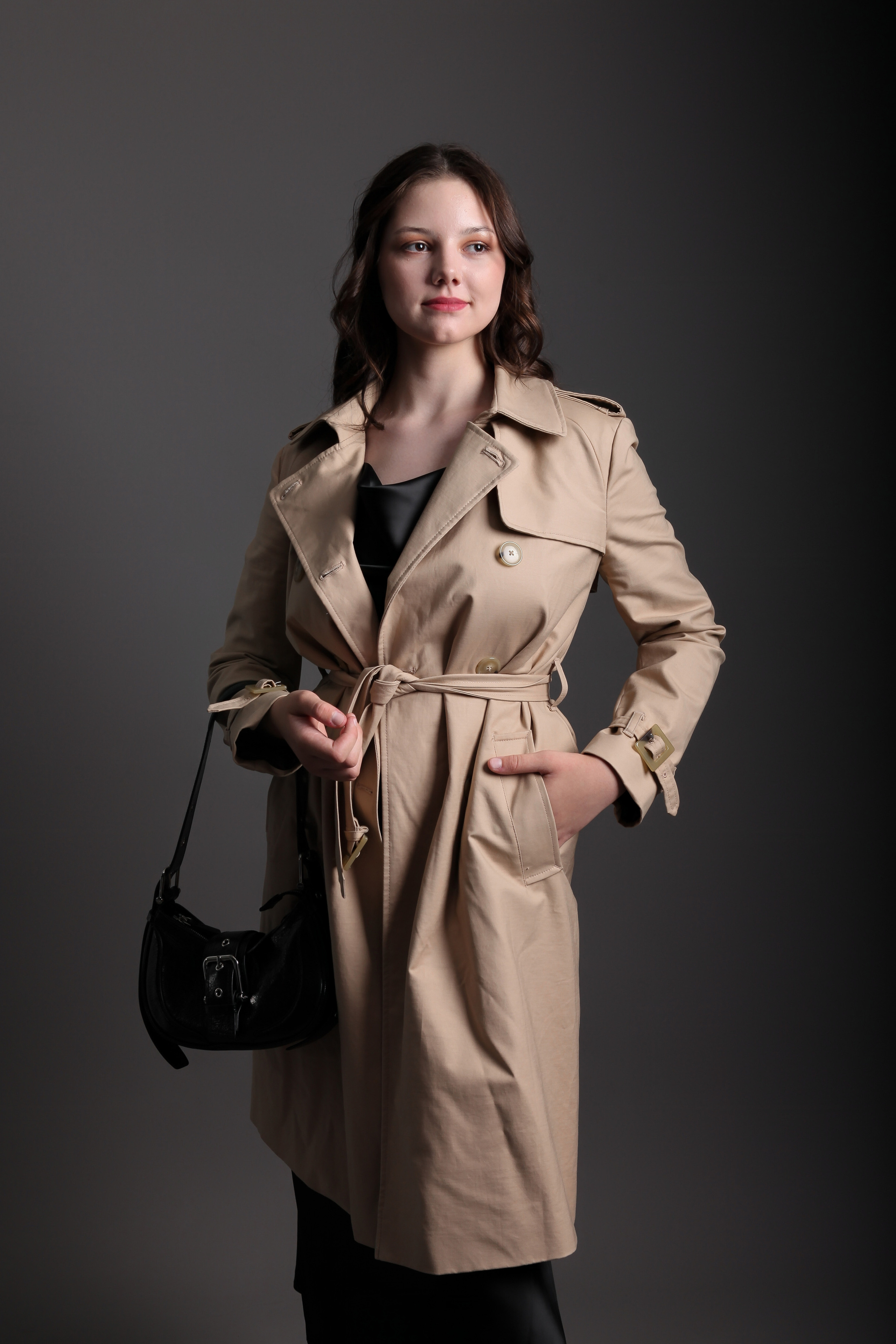 Модель для предметной съемки Виктория З Новосибирск| Sale Easy