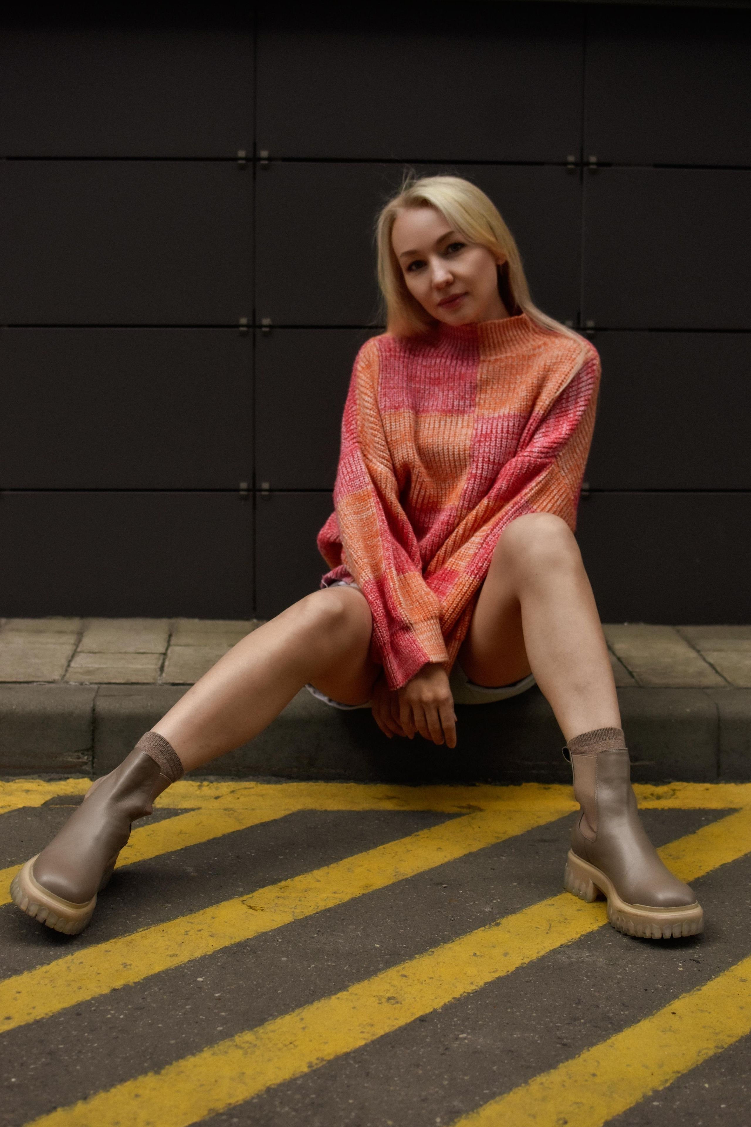 Модель для предметной съемки Мария Л. Москва| Sale Easy