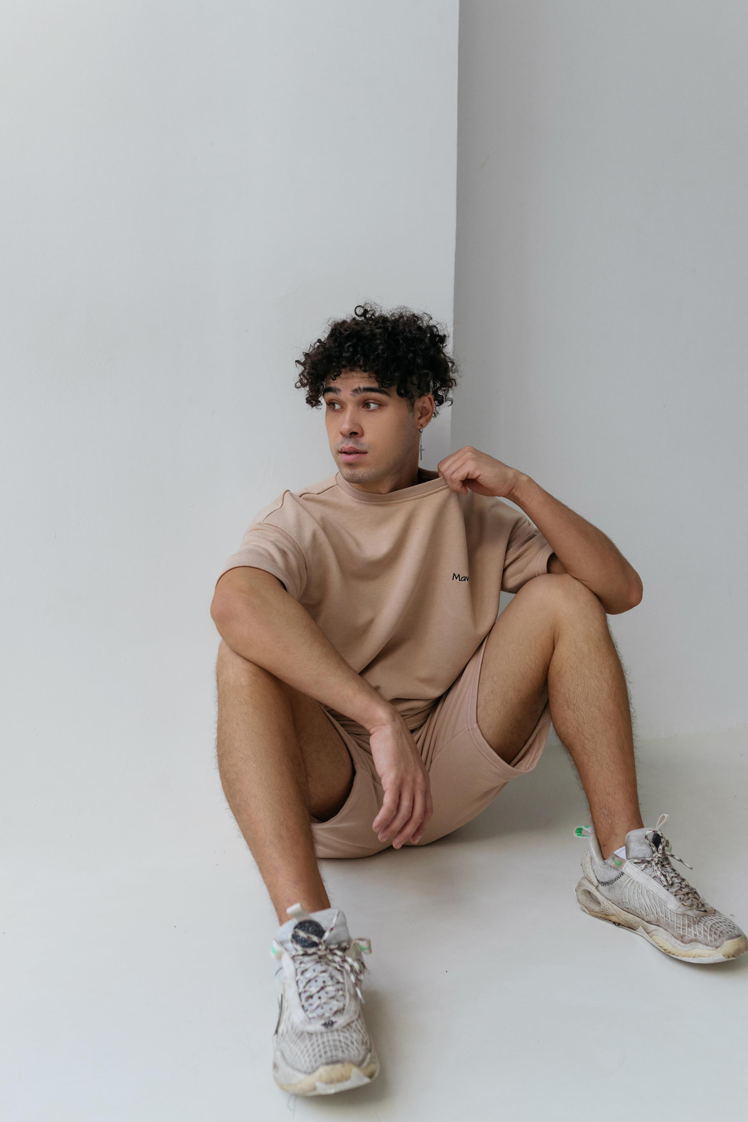 Модель для предметной съемки Ян А. С-Петербург | Sale Easy