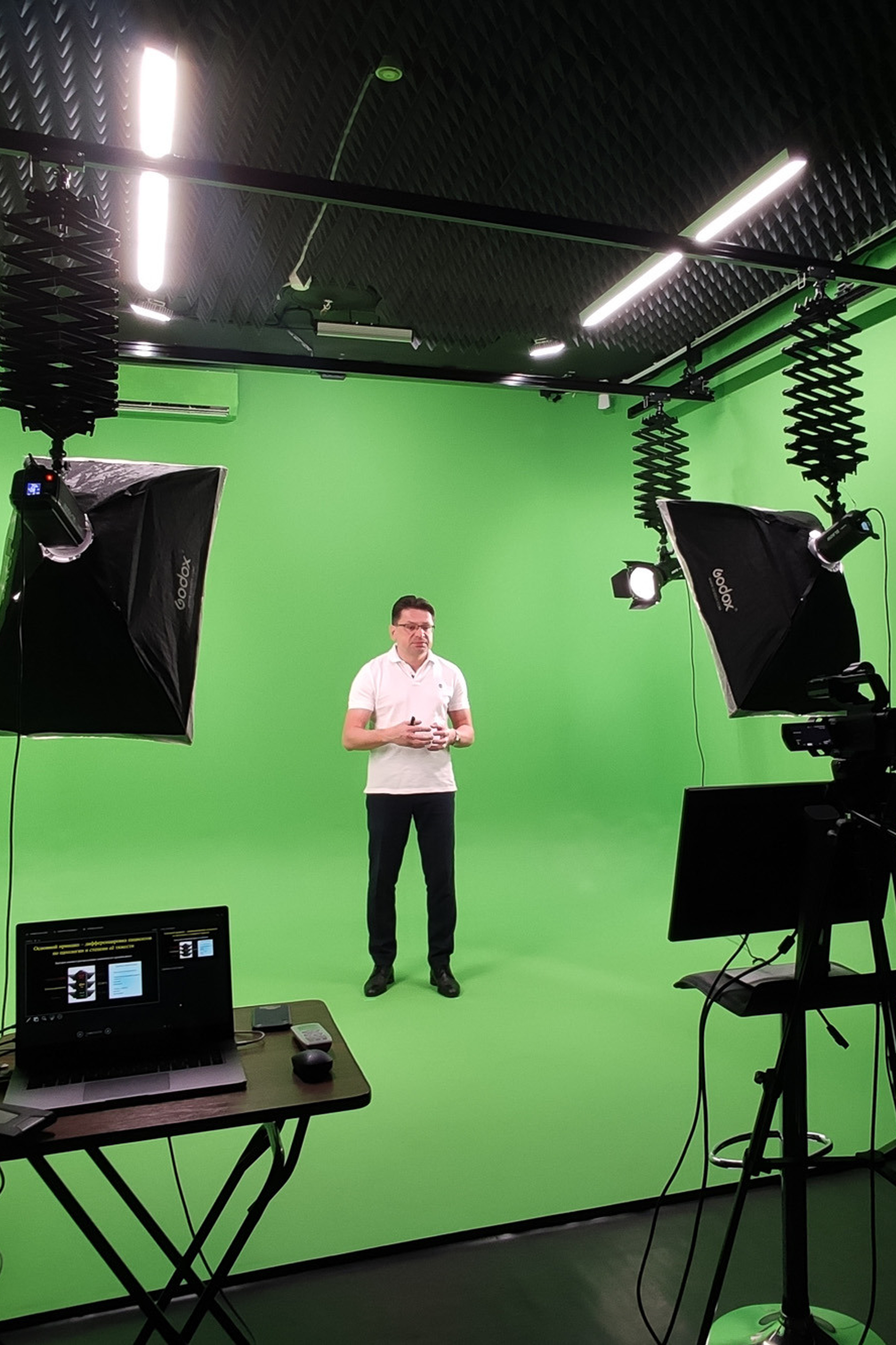 Студия zolotov.studio — локация Циклорама с хромакеем С.-Пб|Sale Easy