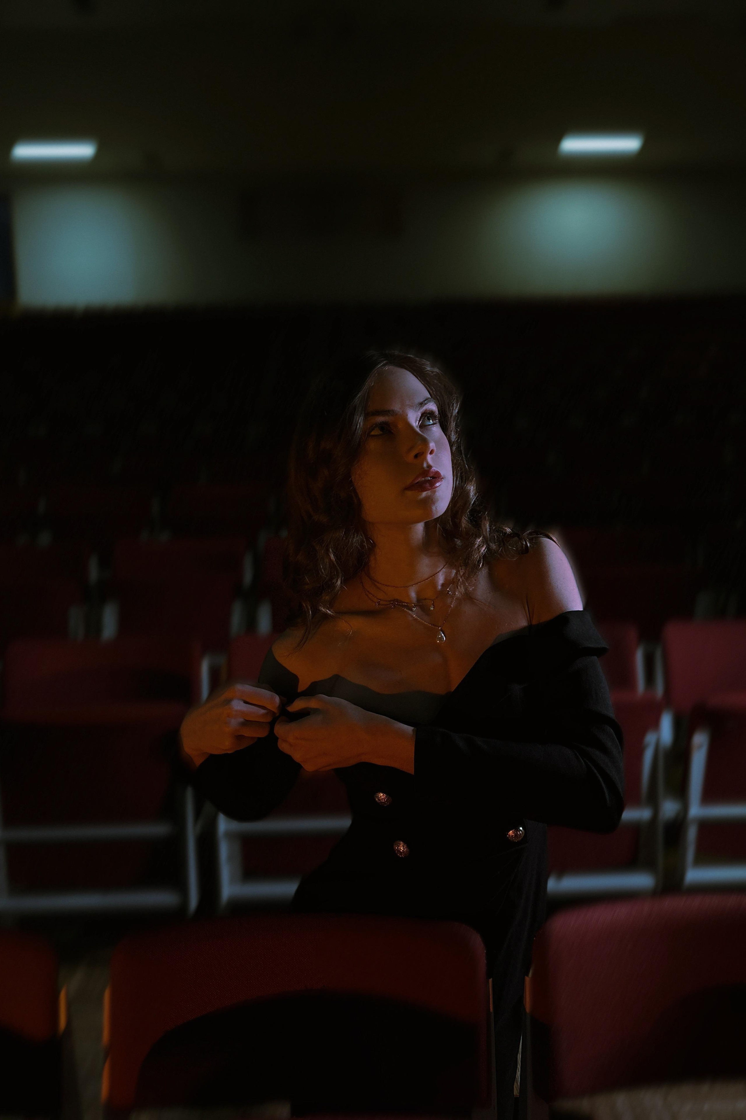 Модель для предметной съемки Рада Н.Новгород | Sale Easy