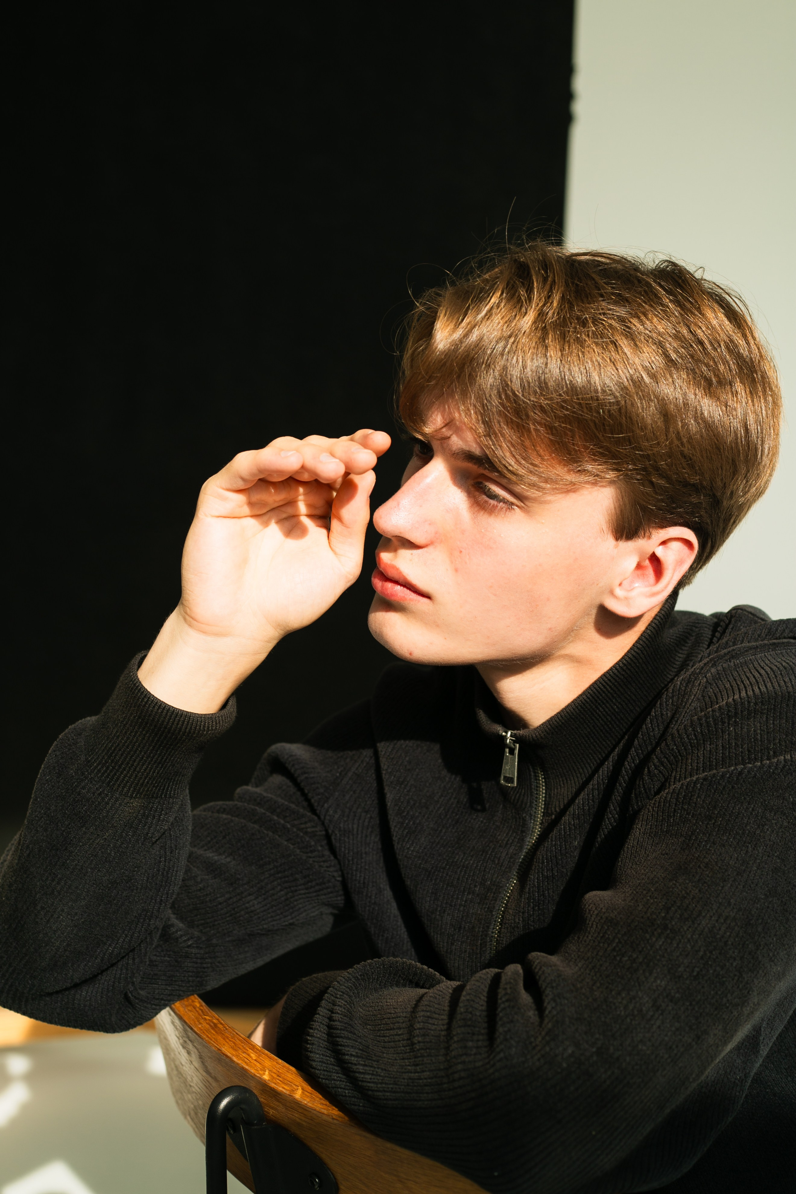 Модель для предметной съемки Роман id 29 030 С.-Пб| Sale Easy