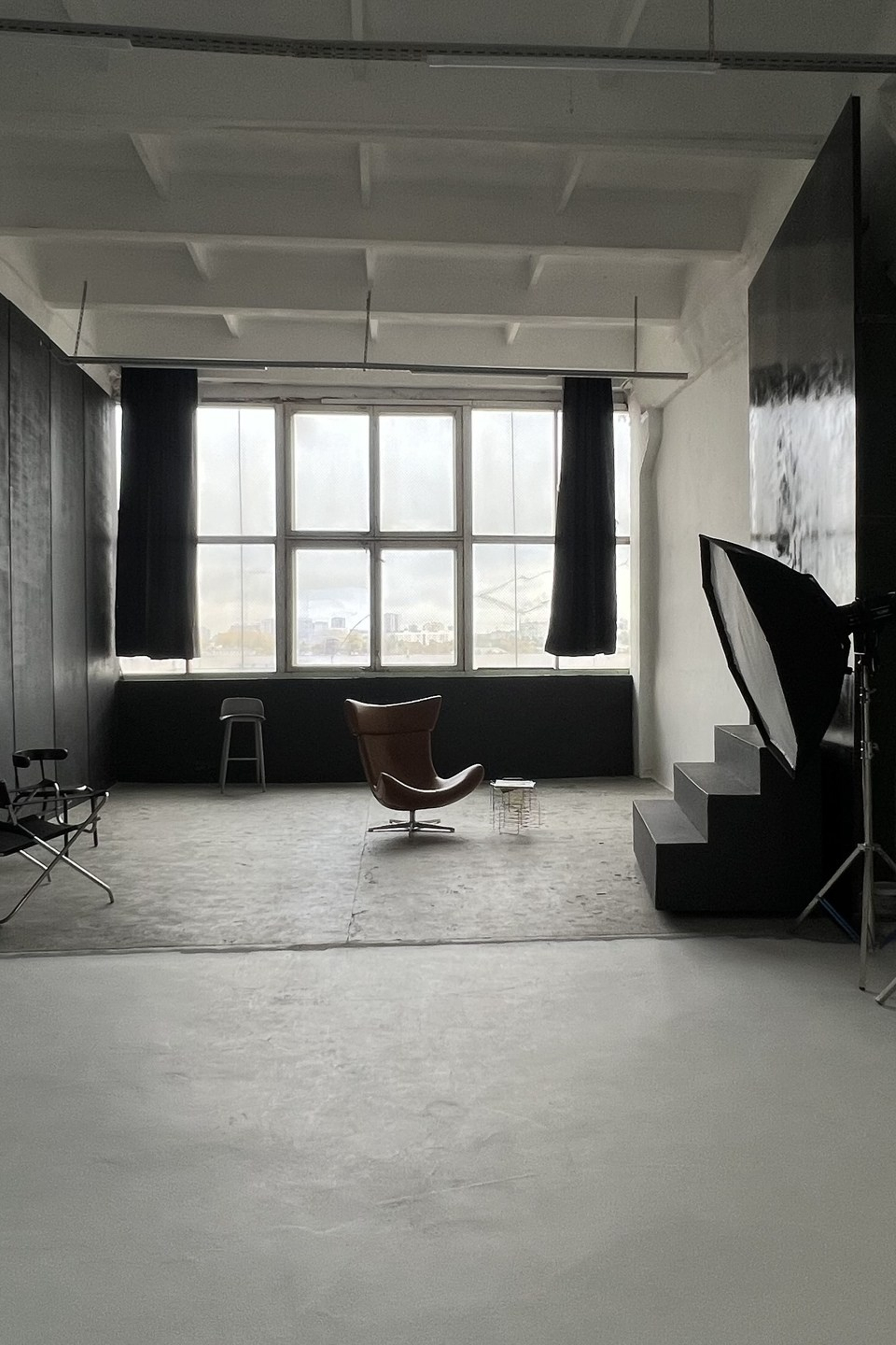 Фотостудия Unity — Зал 5 для предметной съемки Казань |Sale Easy