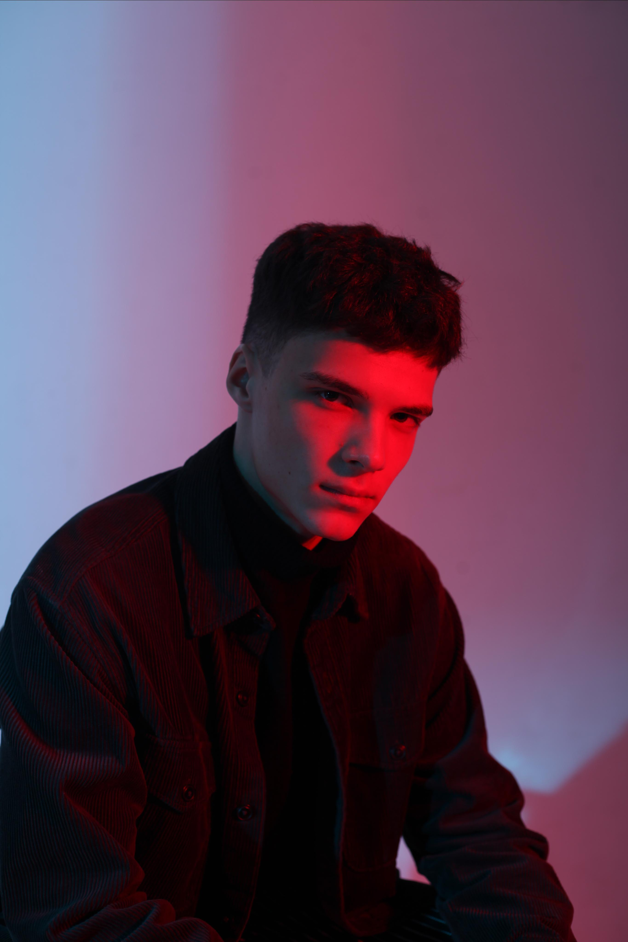 Модель для предметной съемки Сергей Б С-Петербург | Sale Easy