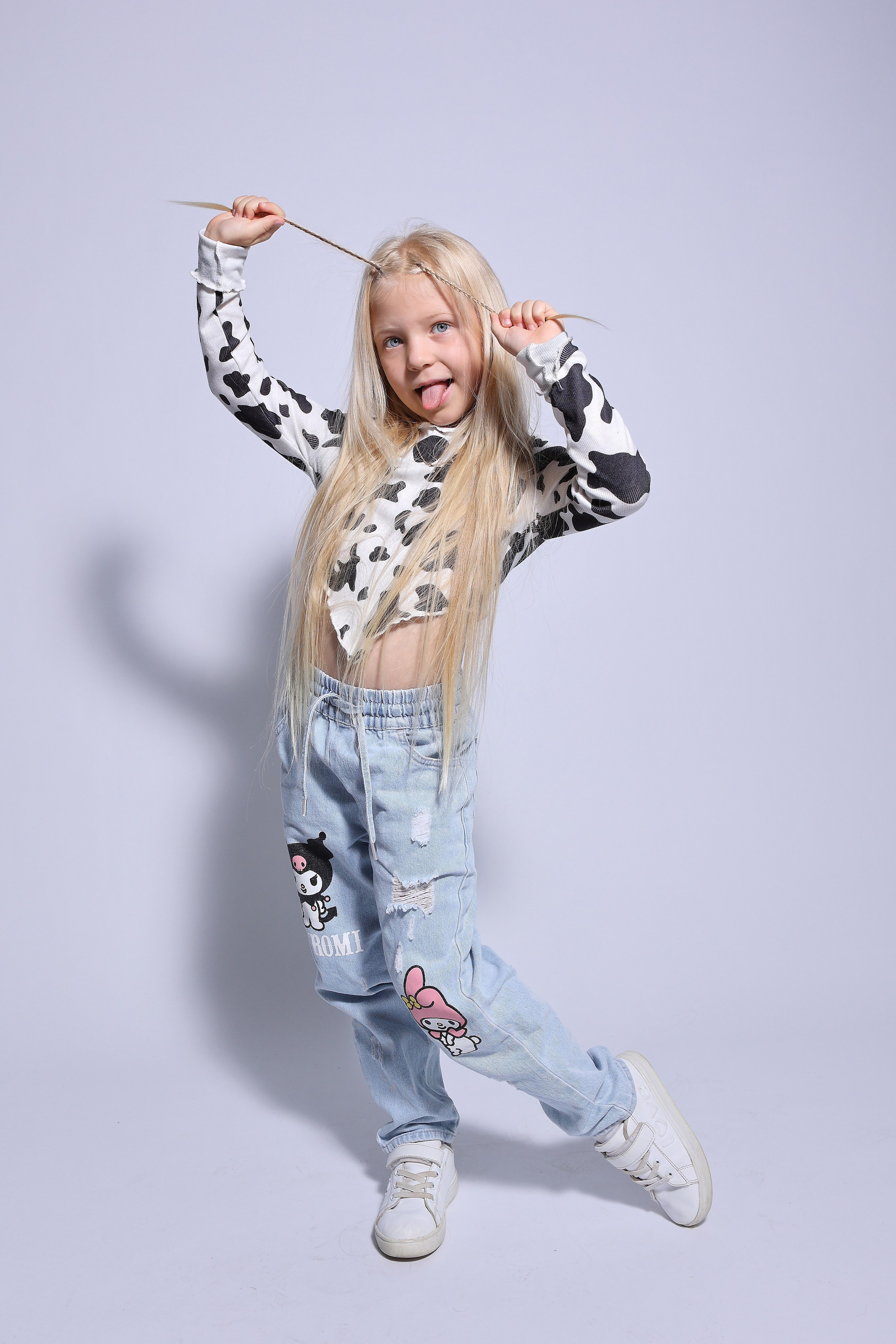 Модель для предметной съемки Алина О. Н.Н.| Sale Easy