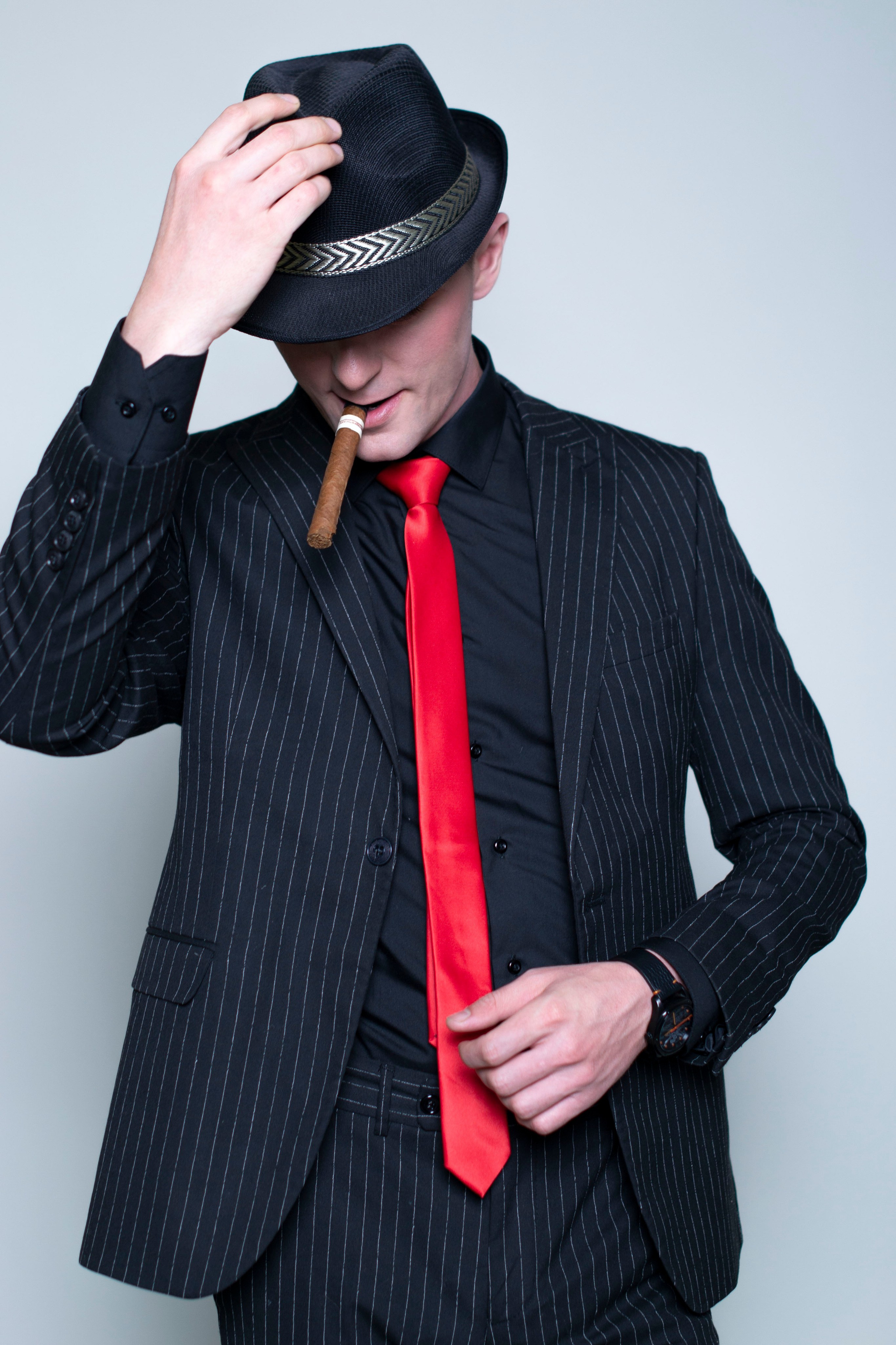 Модель для предметной съемки Артур Б. Н.Н.| Sale Easy