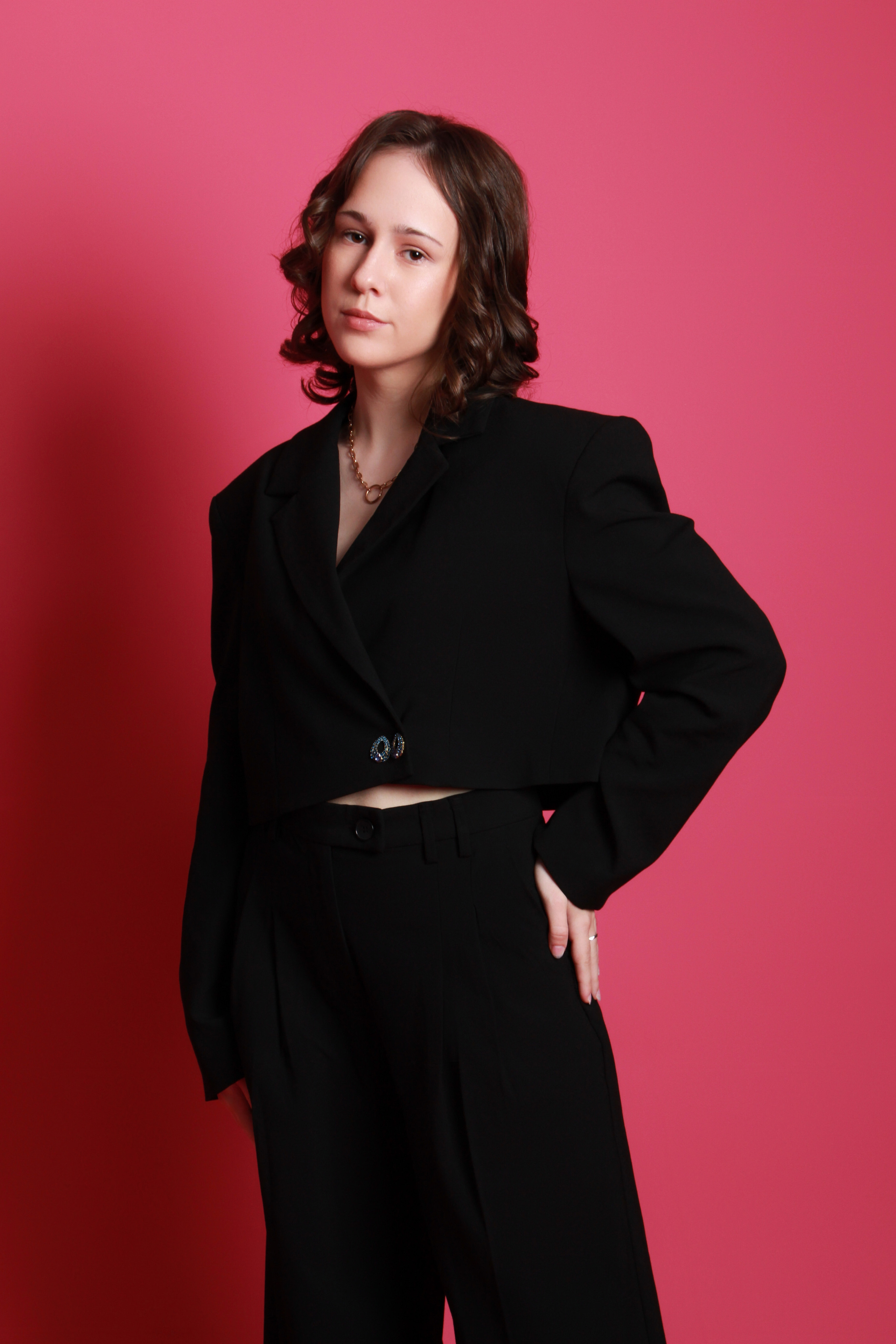 Модель для предметной съемки Валерия Г Новосибирск| Sale Easy