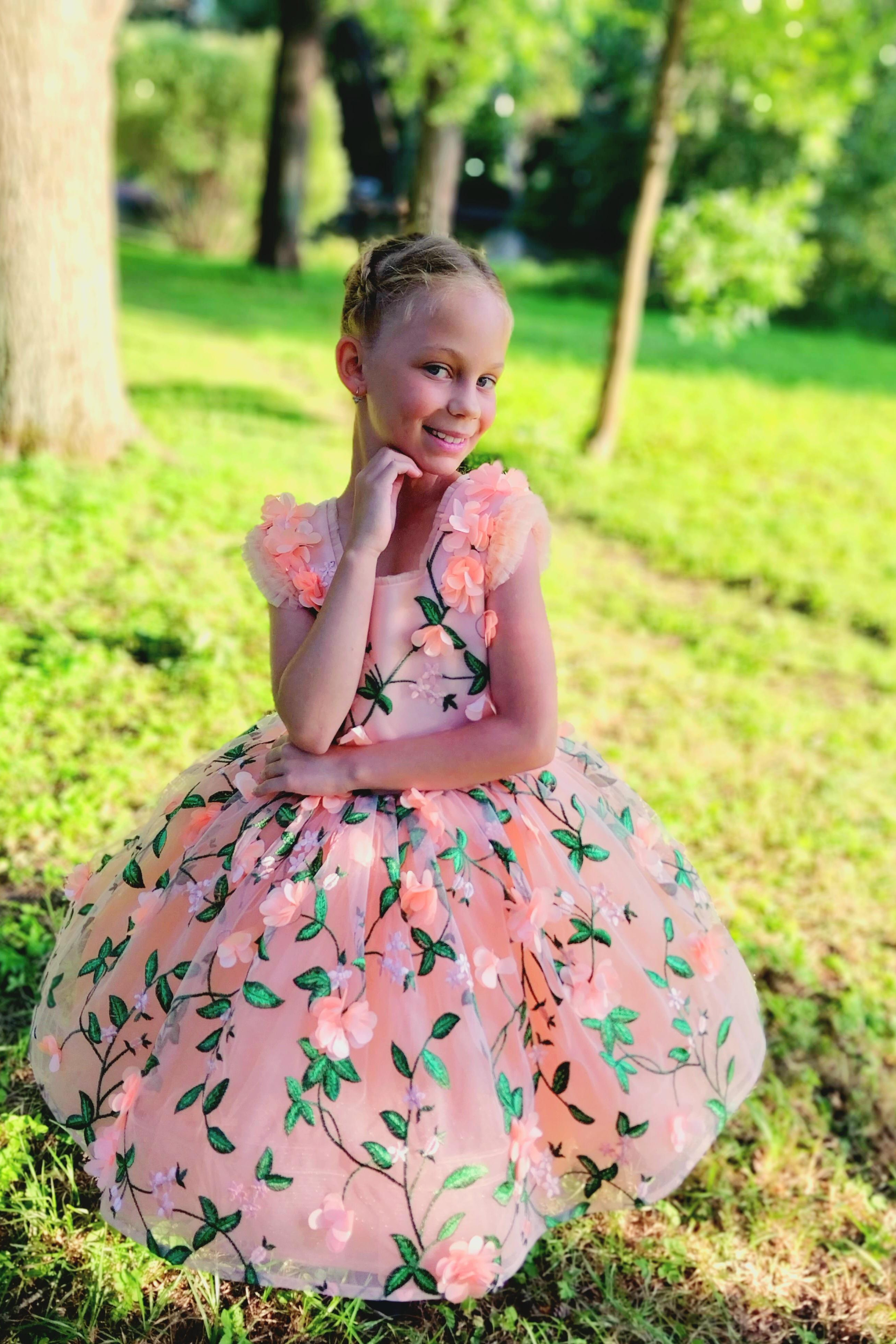 Модель девочка для предметной съемки Анастасия П.С-Петербург|Sale Easy