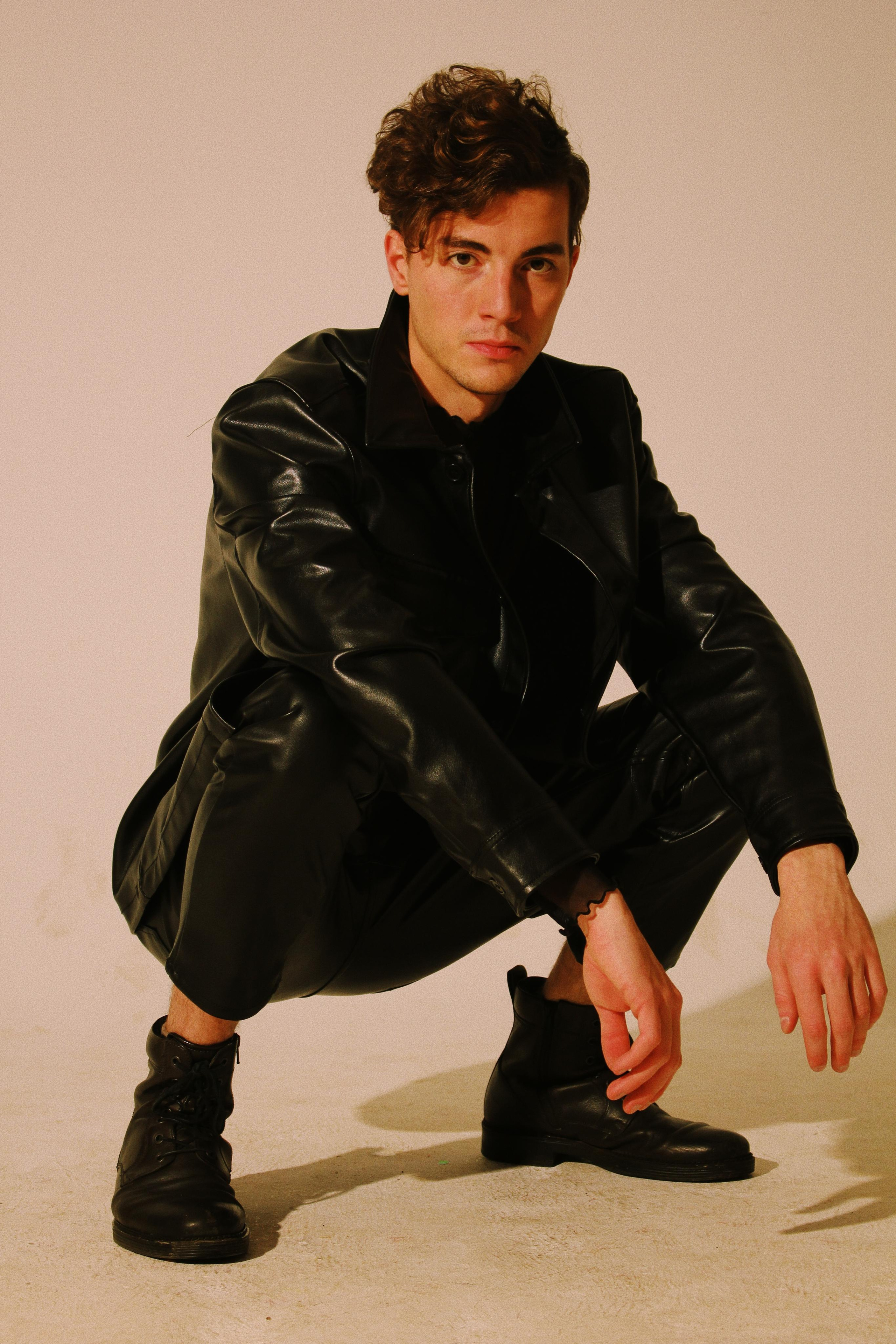 Модель для съемки на маркетплейсы Адель А Казань| Sale Easy