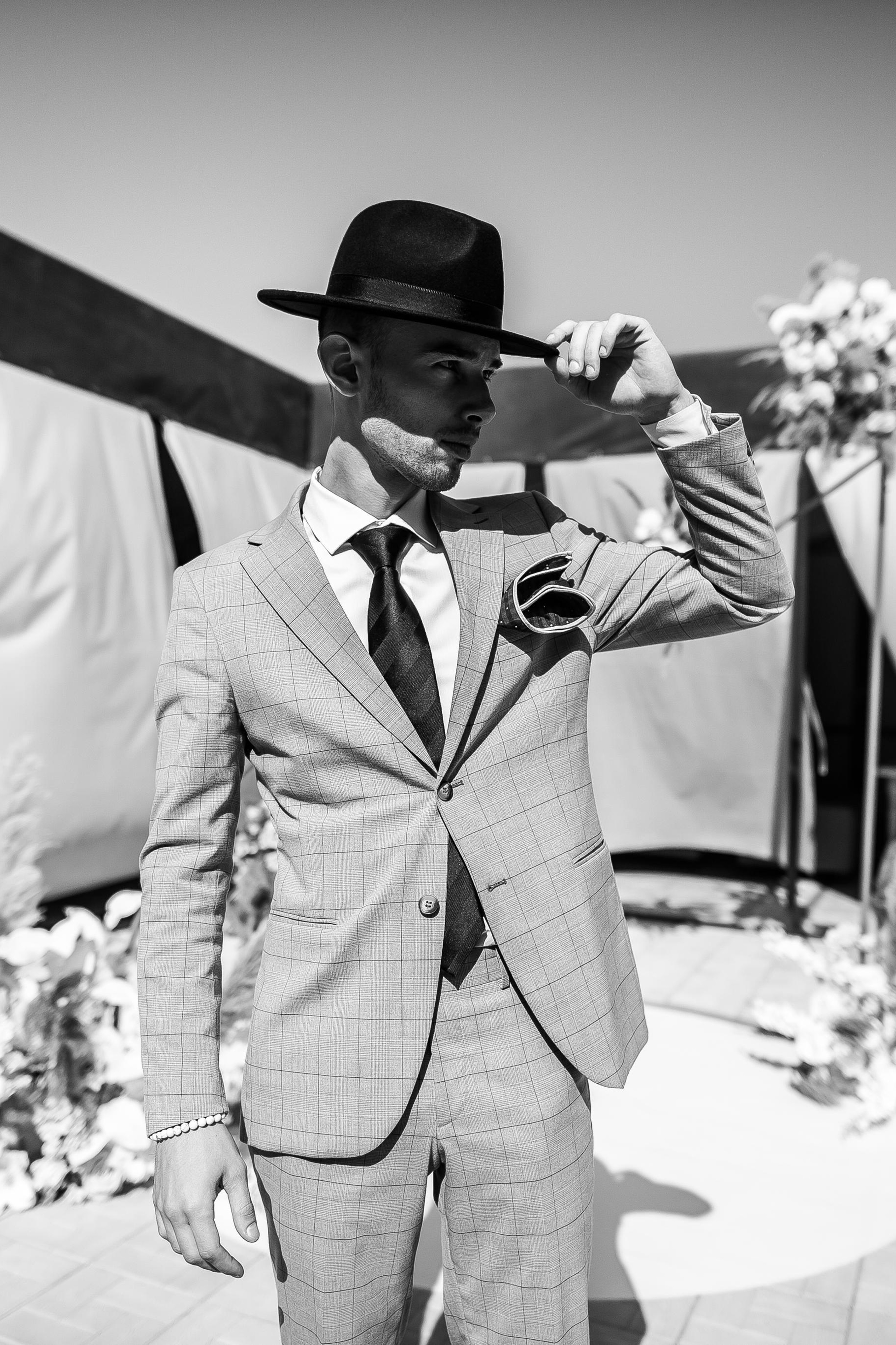 Модель для съемки для интернет магазинов Вадим Москва | Sale Easy