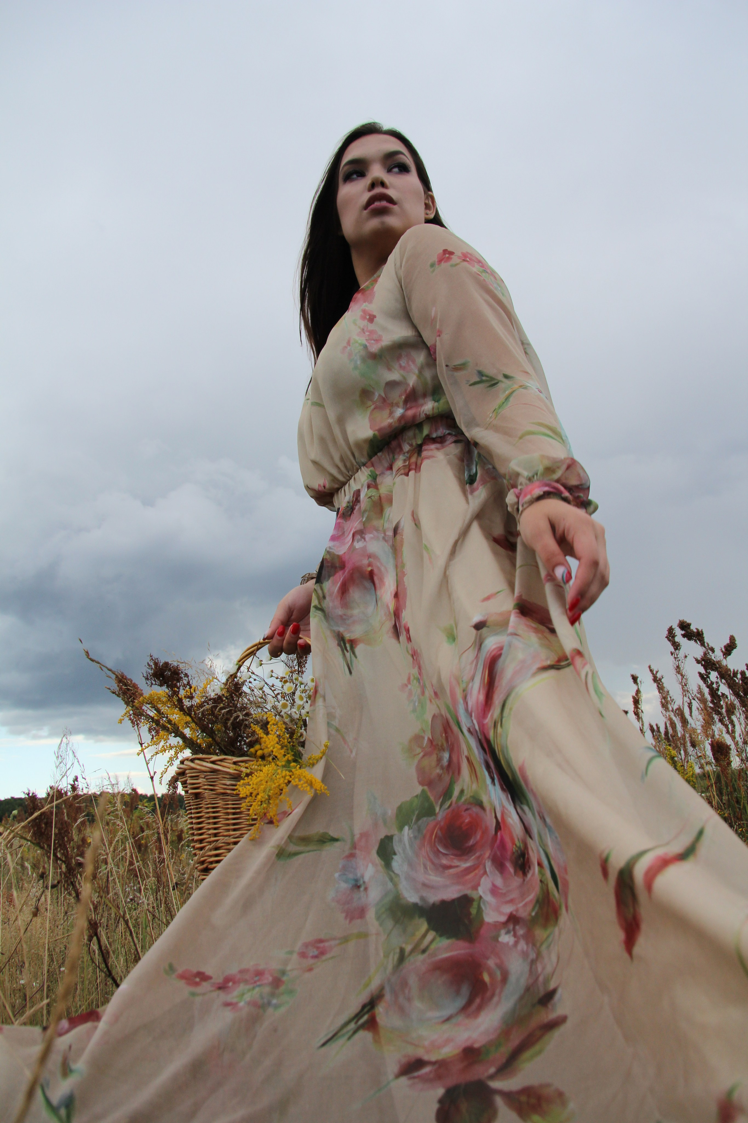 Модель plus size для предметной съемки Юлия Е. Москва | Sale Easy