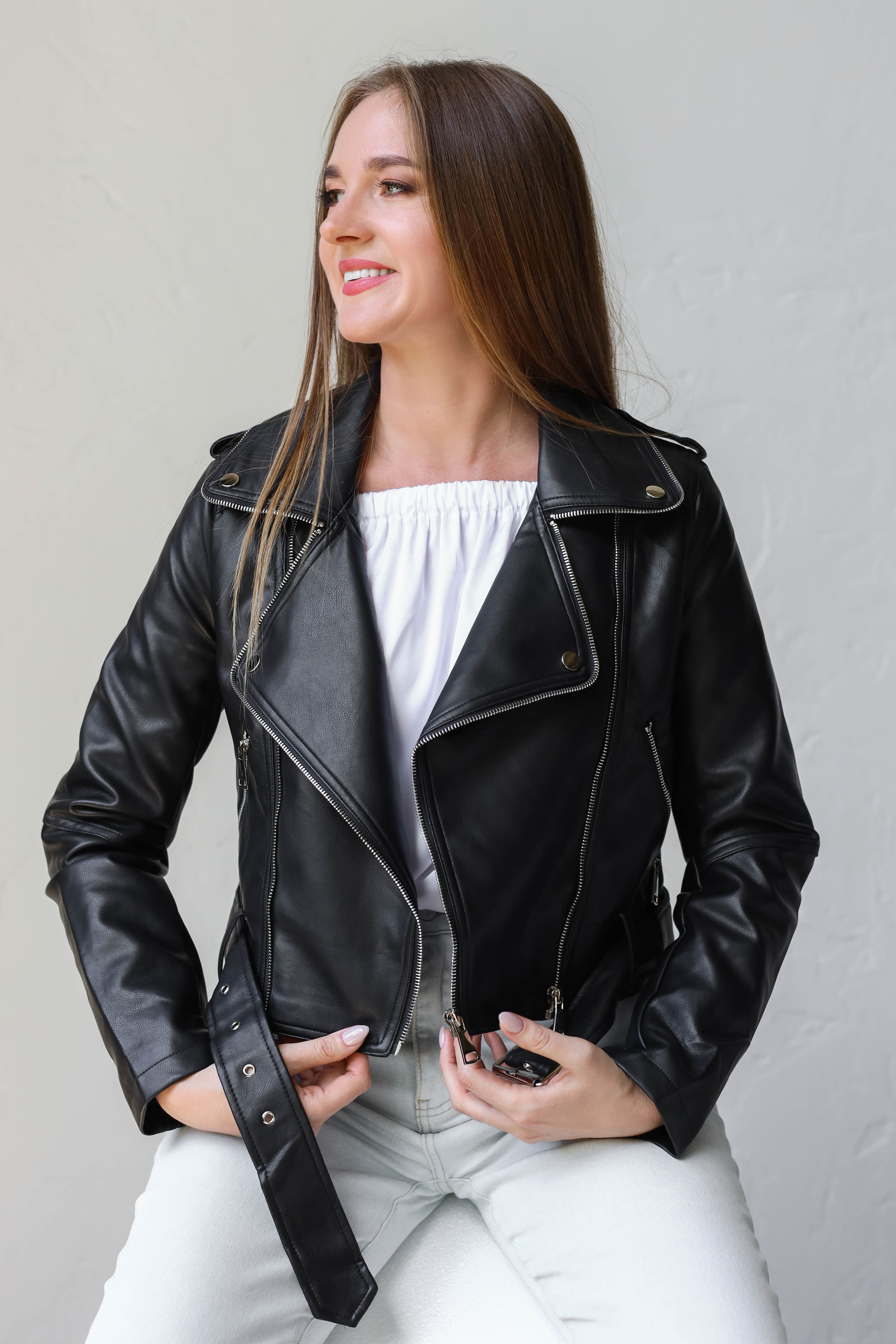 Портфолио. Фото женской одежды для маркетплейсов | Sale Easy