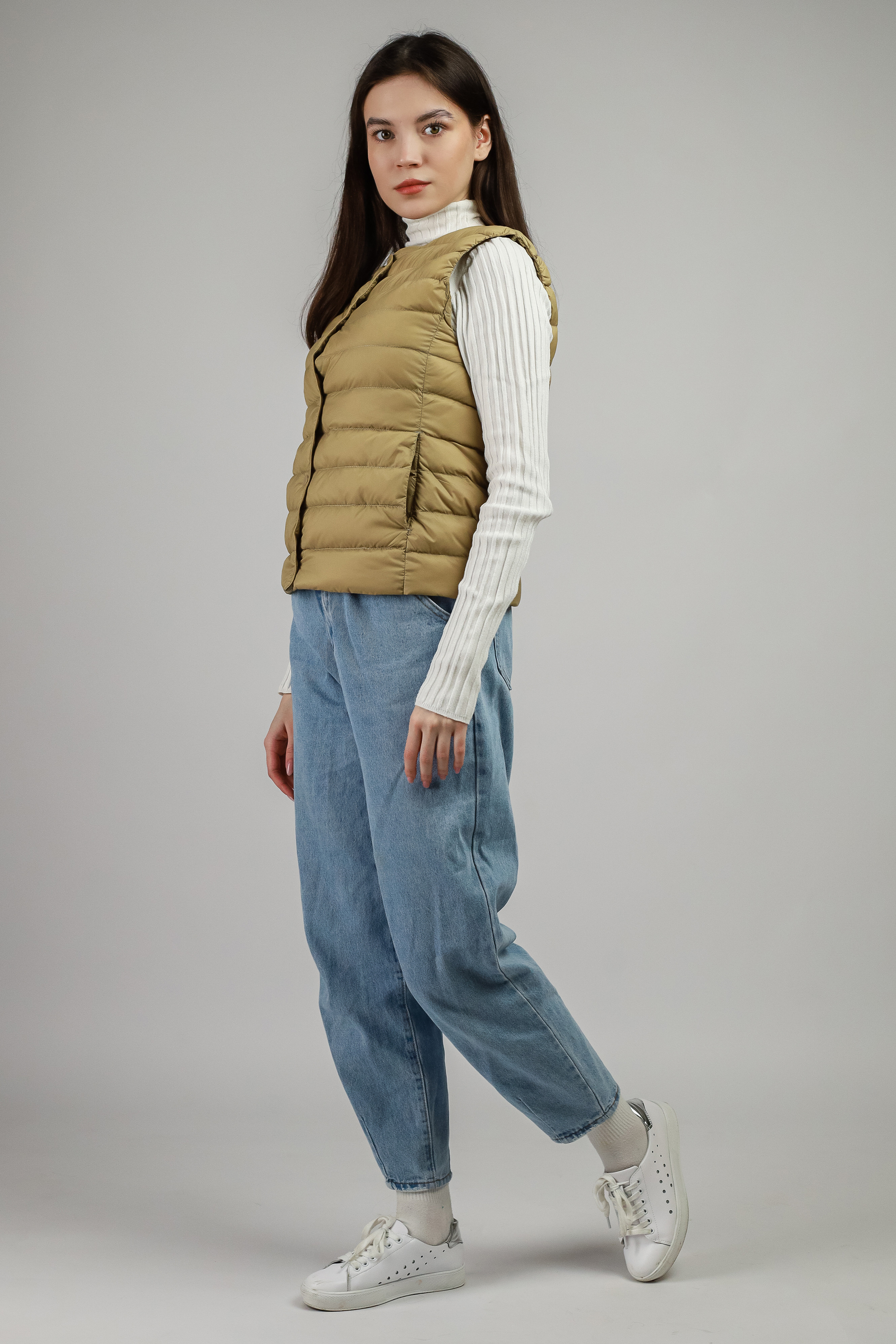 Портфолио. Фото женской одежды для маркетплейсов | Sale Easy