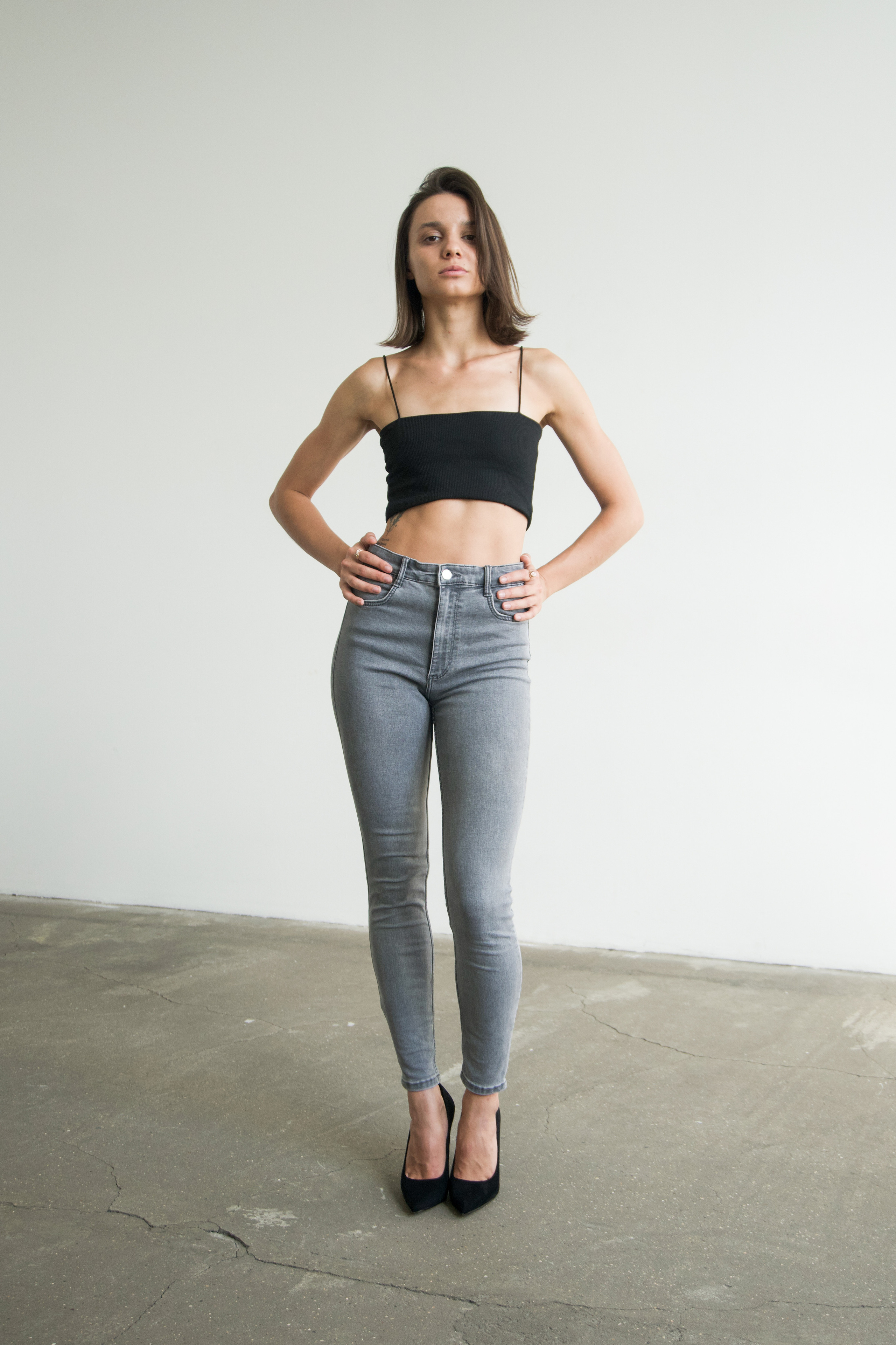 Модель для предметной съемки Виталина Б. Москва| Sale Easy