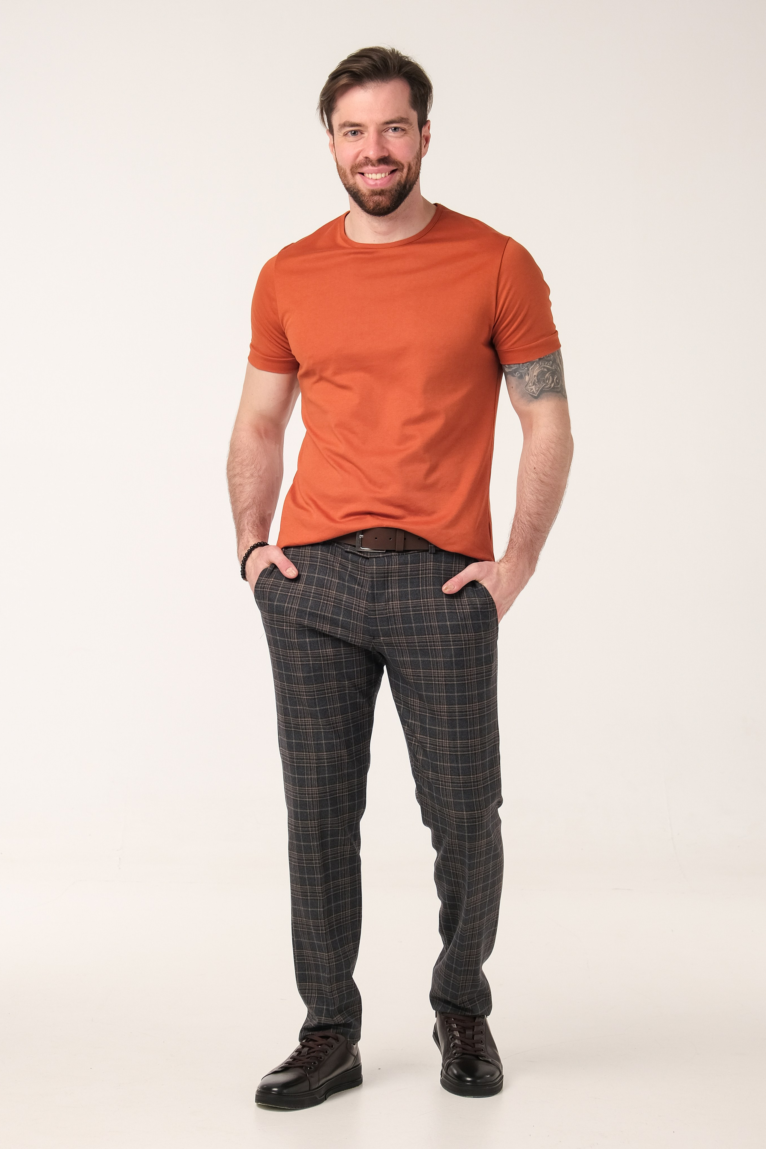 Модель для предметной съемки Евгений id 11156 Москва| Sale Easy