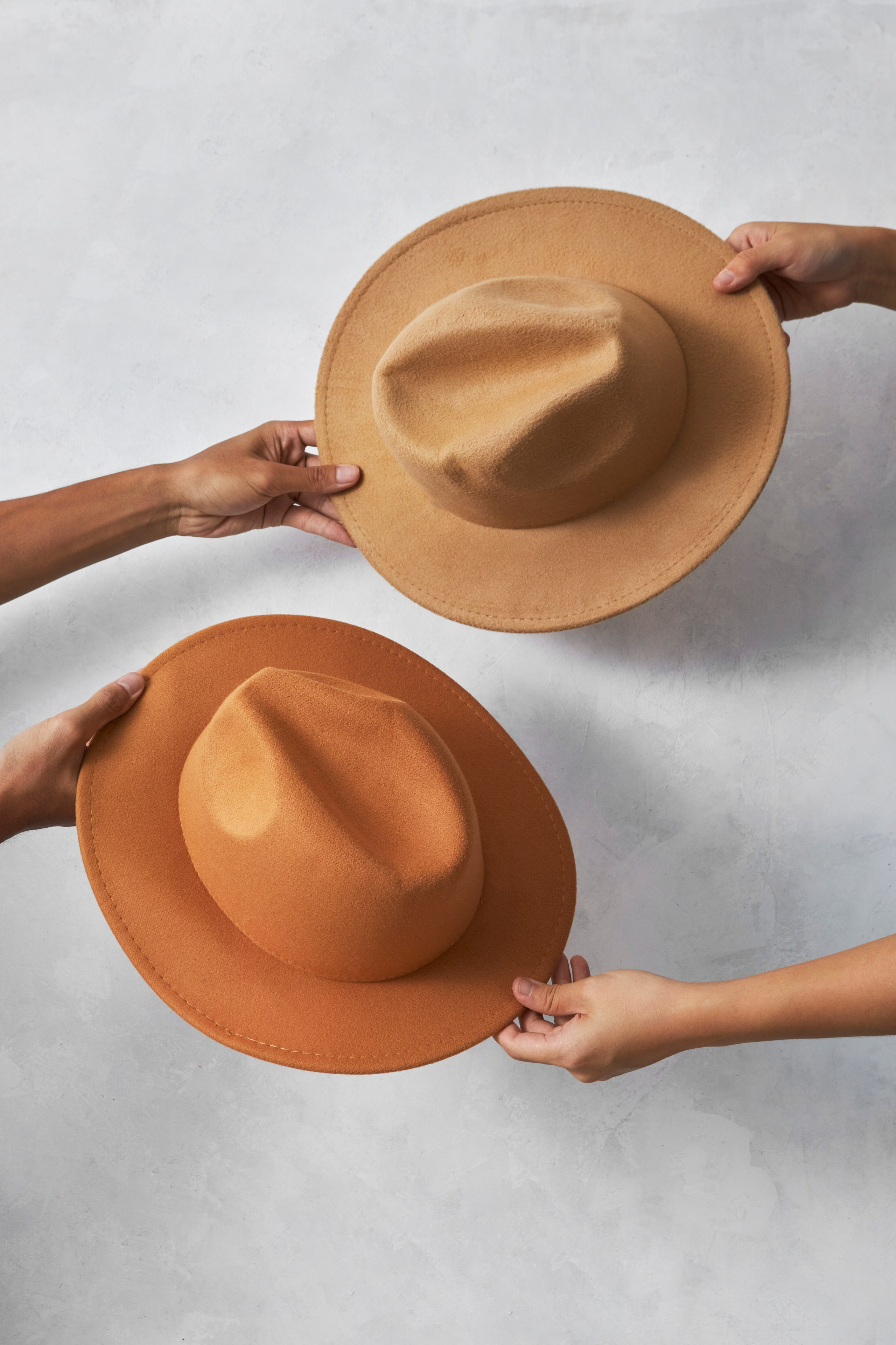 Идея для классических шляп, которые не выходят из моды.