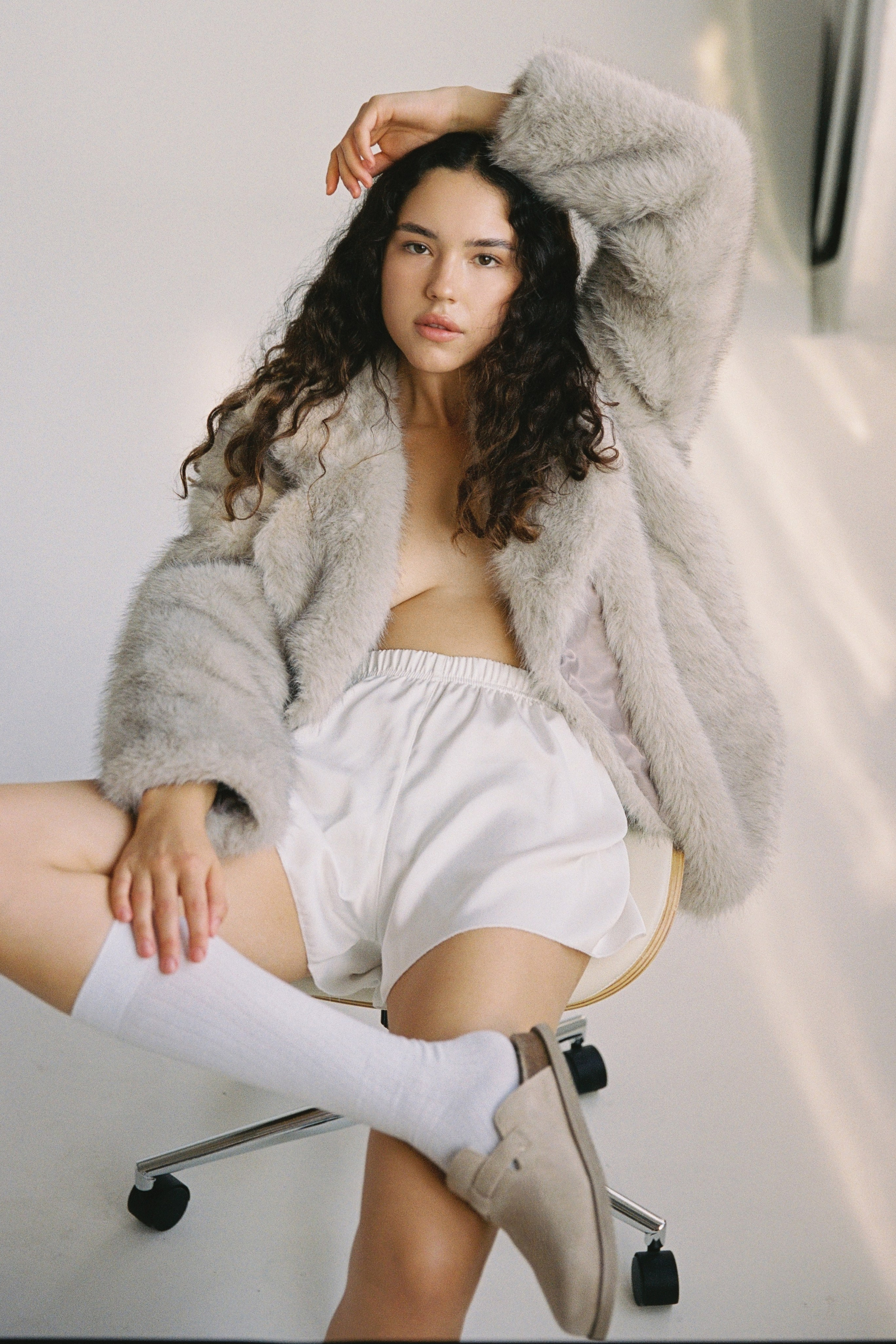 Модель для предметной съемки Алина Ф. С.-Пб| Sale Easy