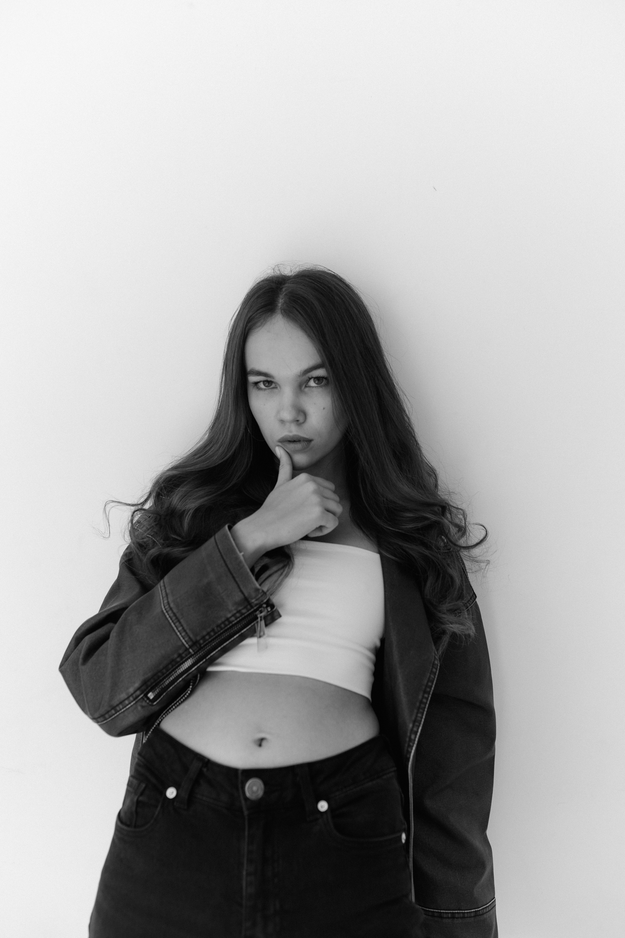 Модель для предметной съемки Виолетта С.-Пб| Sale Easy