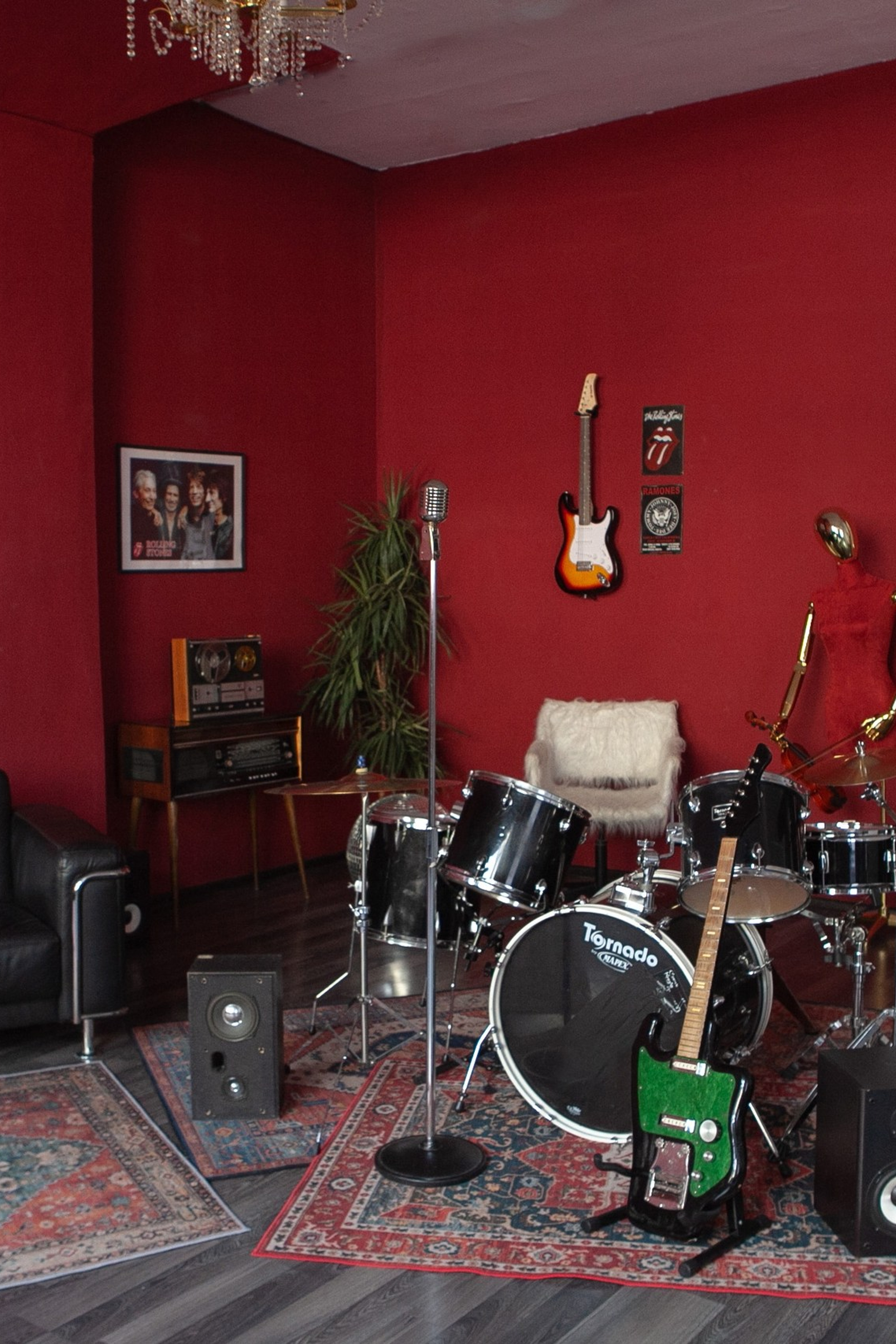 TWINKLE — зал Стендаль для предм. съемки С.-Пб|Sale Easy