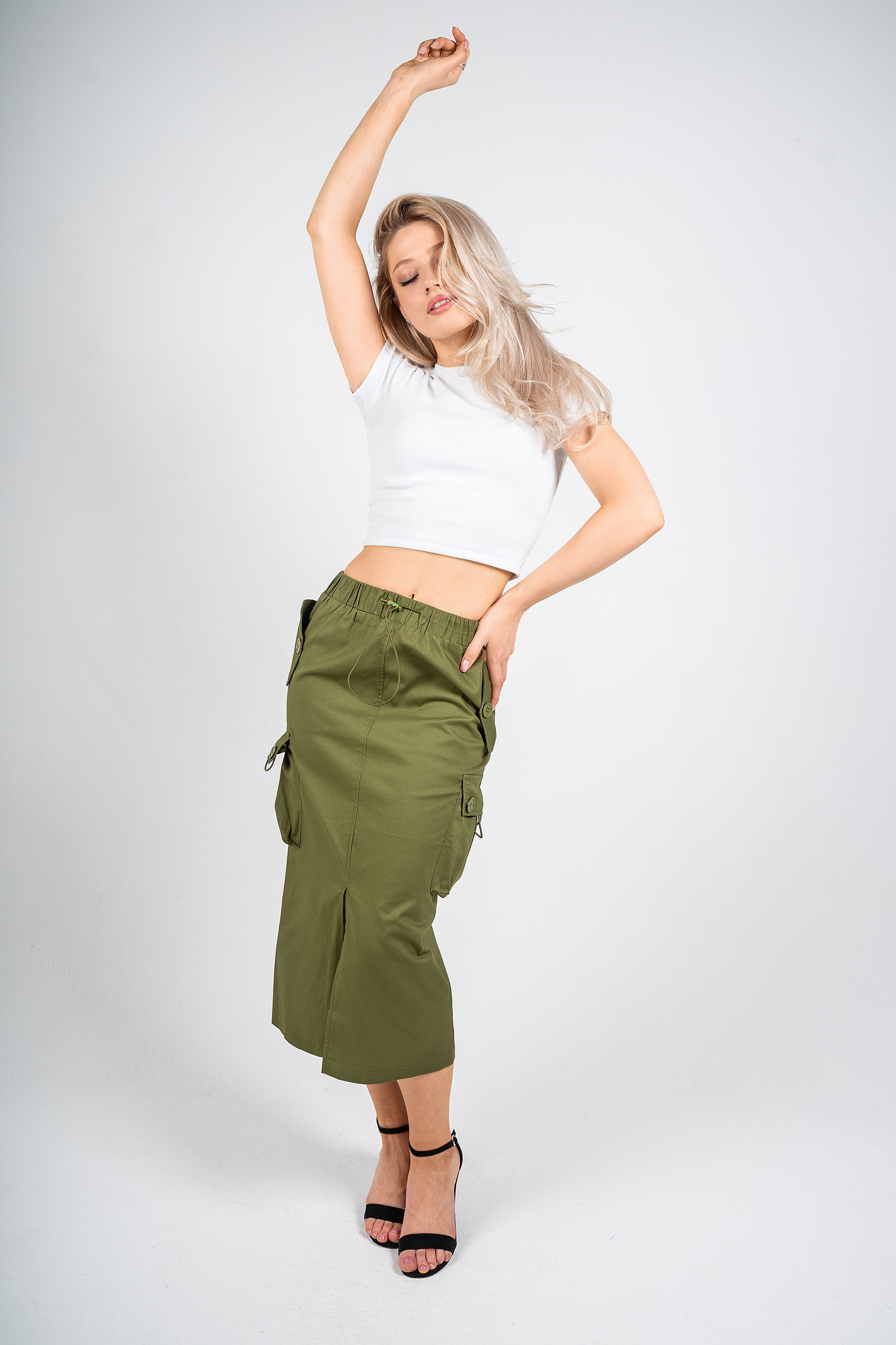 Портфолио. Фото женской одежды для маркетплейсов | Sale Easy