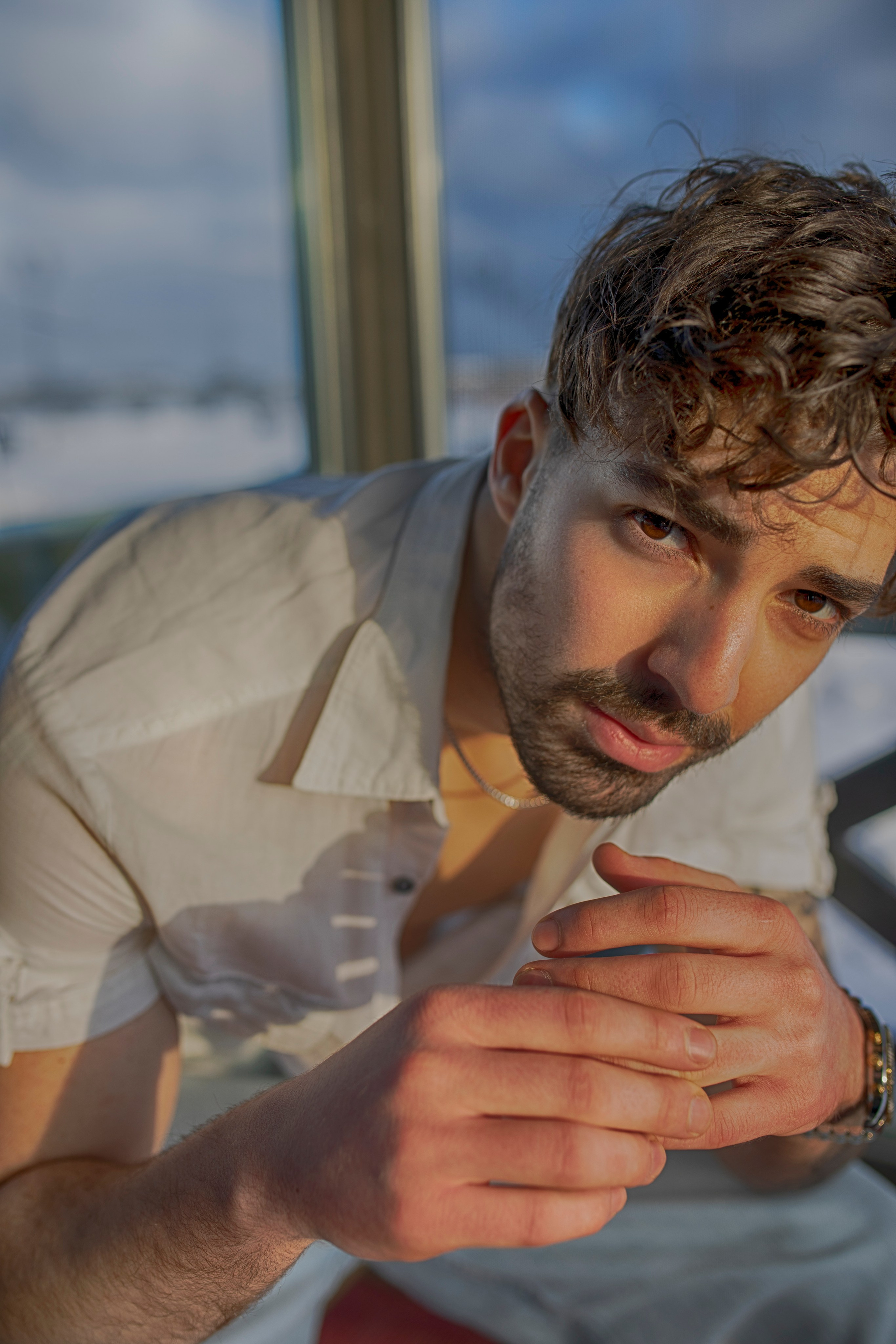 Модель для предметной съемки Айман Казань| Sale Easy