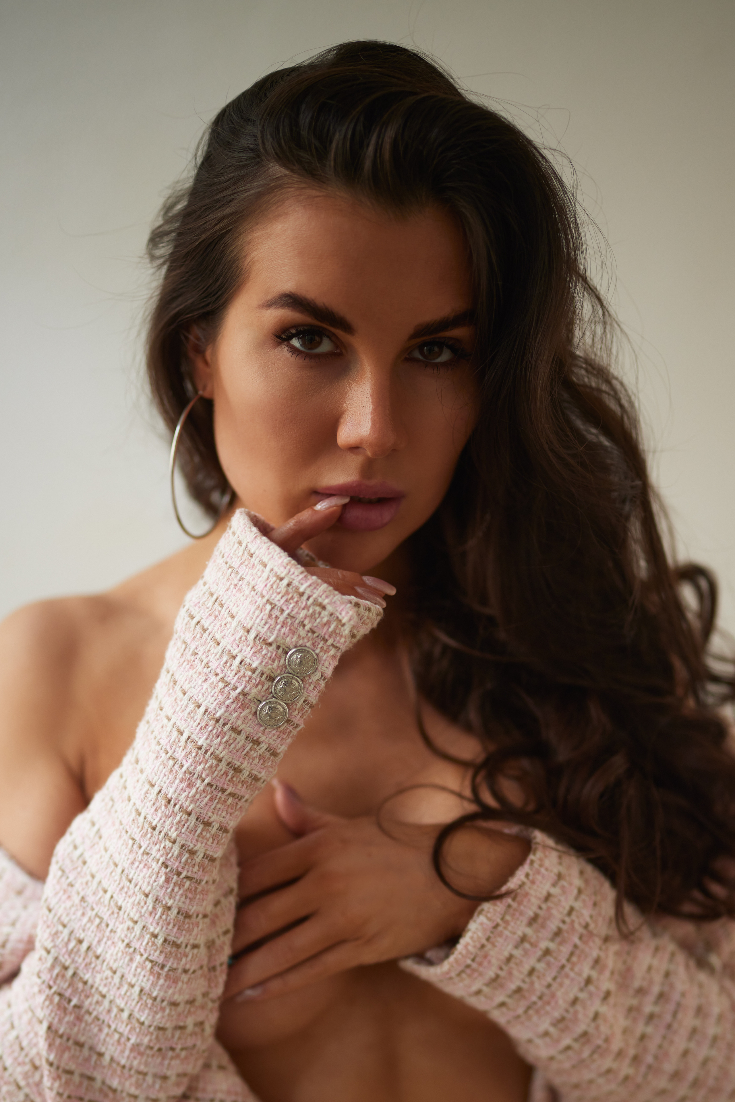 Модель для предметной съемки Полина из Москвы| Sale Easy