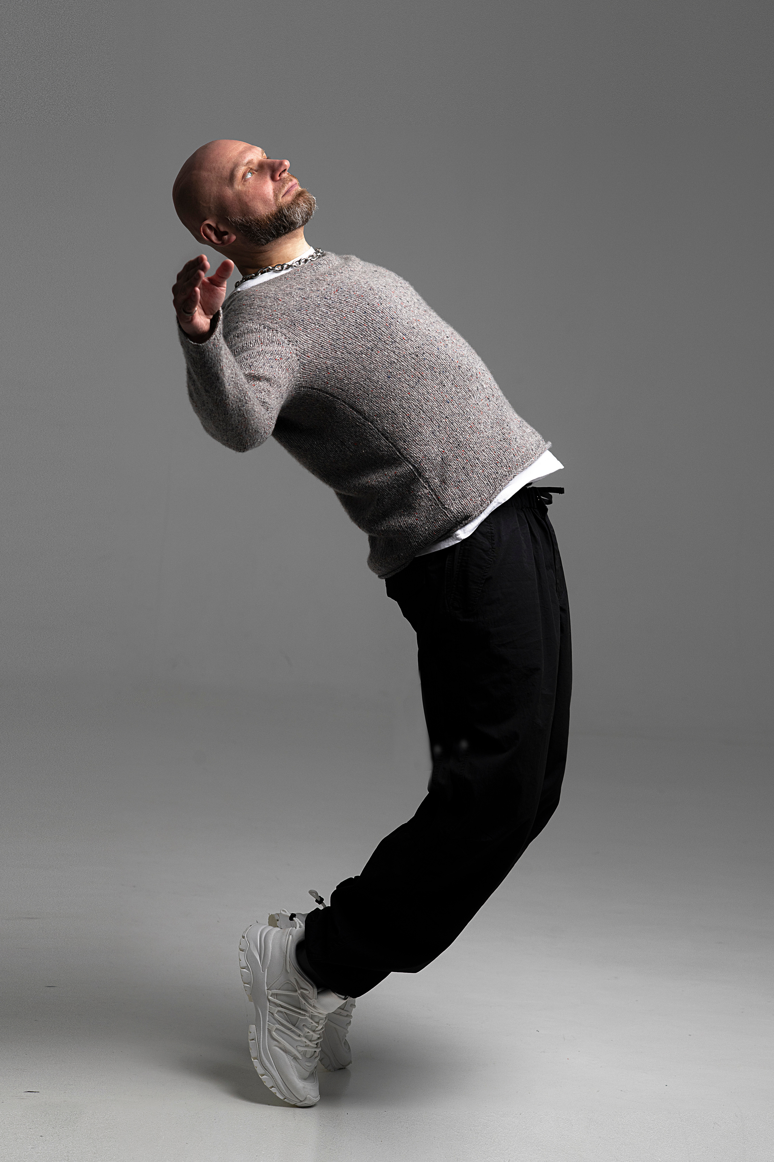 Модель для предметной съемки Алексей Г. Москва | Sale Easy