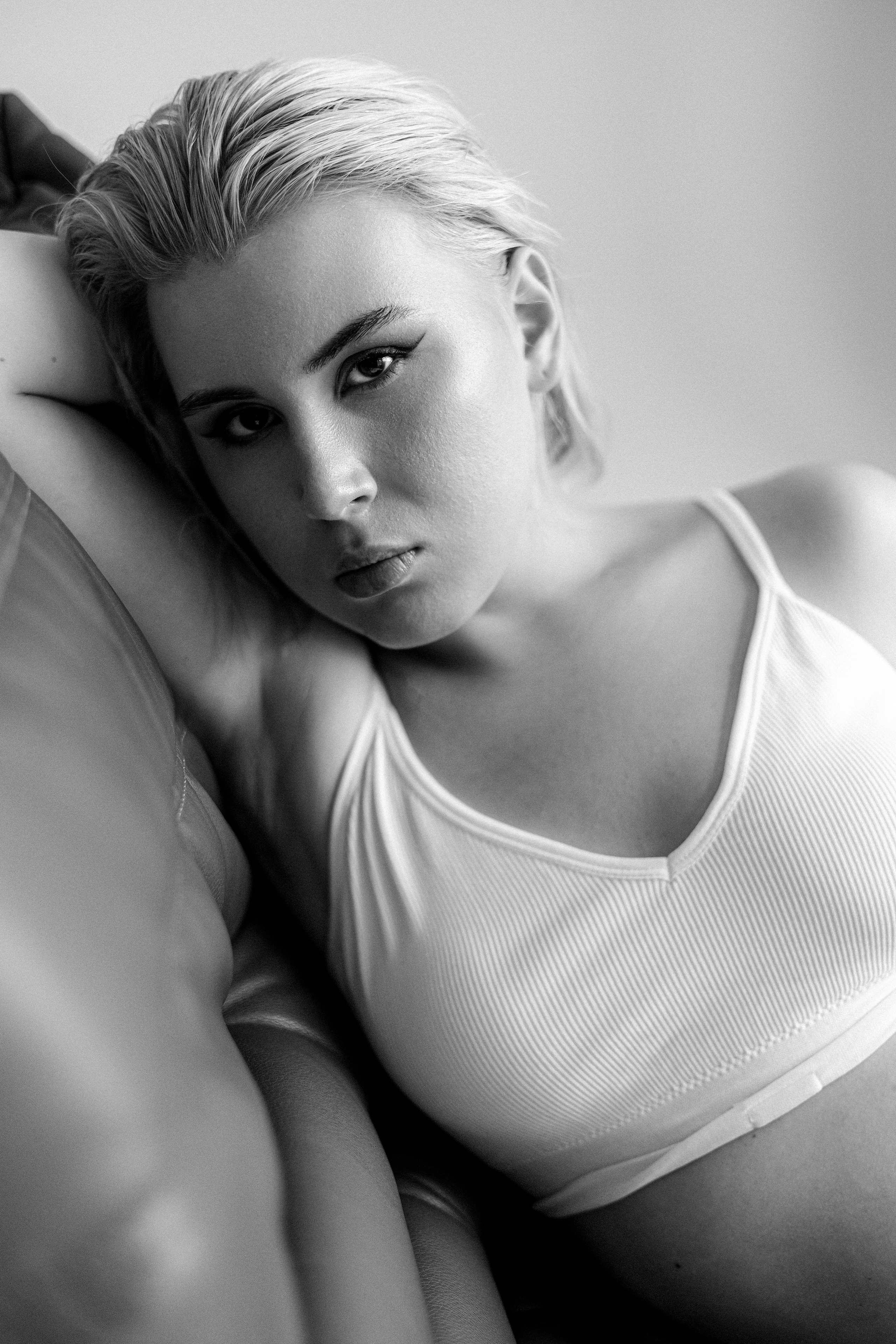 Модель для предметной съемки Аля id 16 057 Казань| Sale Easy